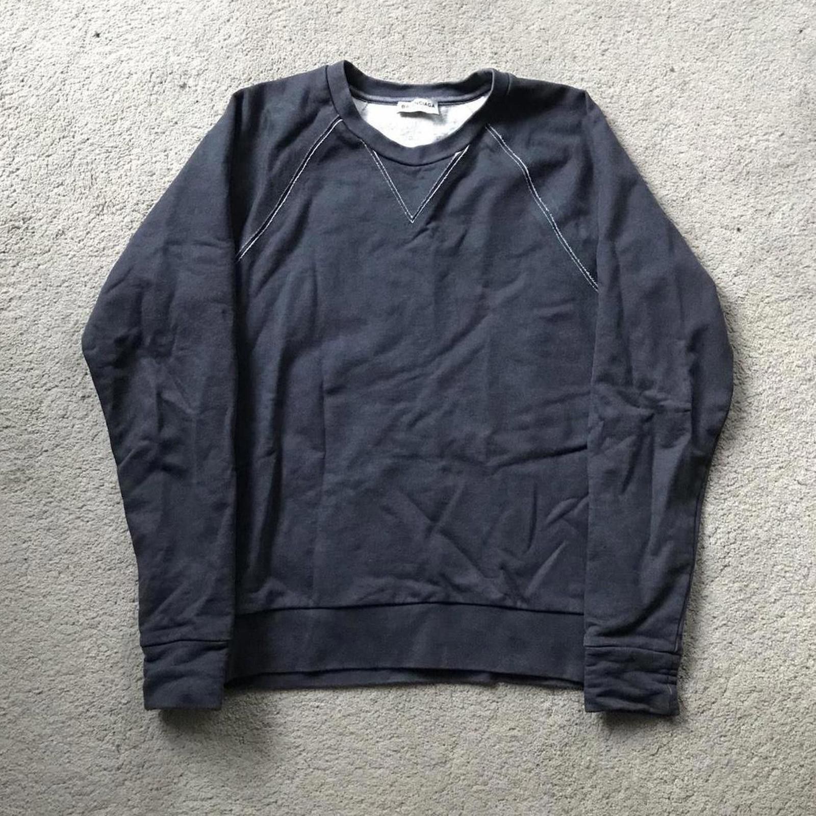Balenciaga Balenciaga Crewneck Jumper Sweater Sweatshirt Size US S / EU 44-46 / 1 - 1 Thumbnail