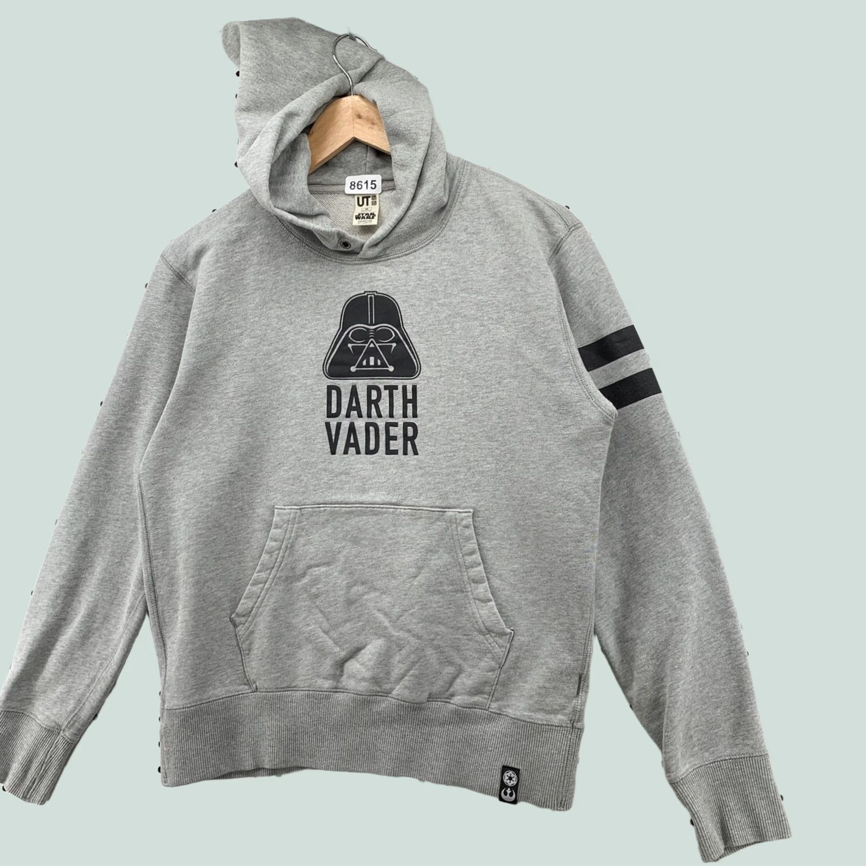 Uniqlo Uniqlo Star Wars Hoodie Mens XS Gray Darth Vader Pullover Hooded Pockets movie Size US XS / EU 42 / 0 - 1 Thumbnail