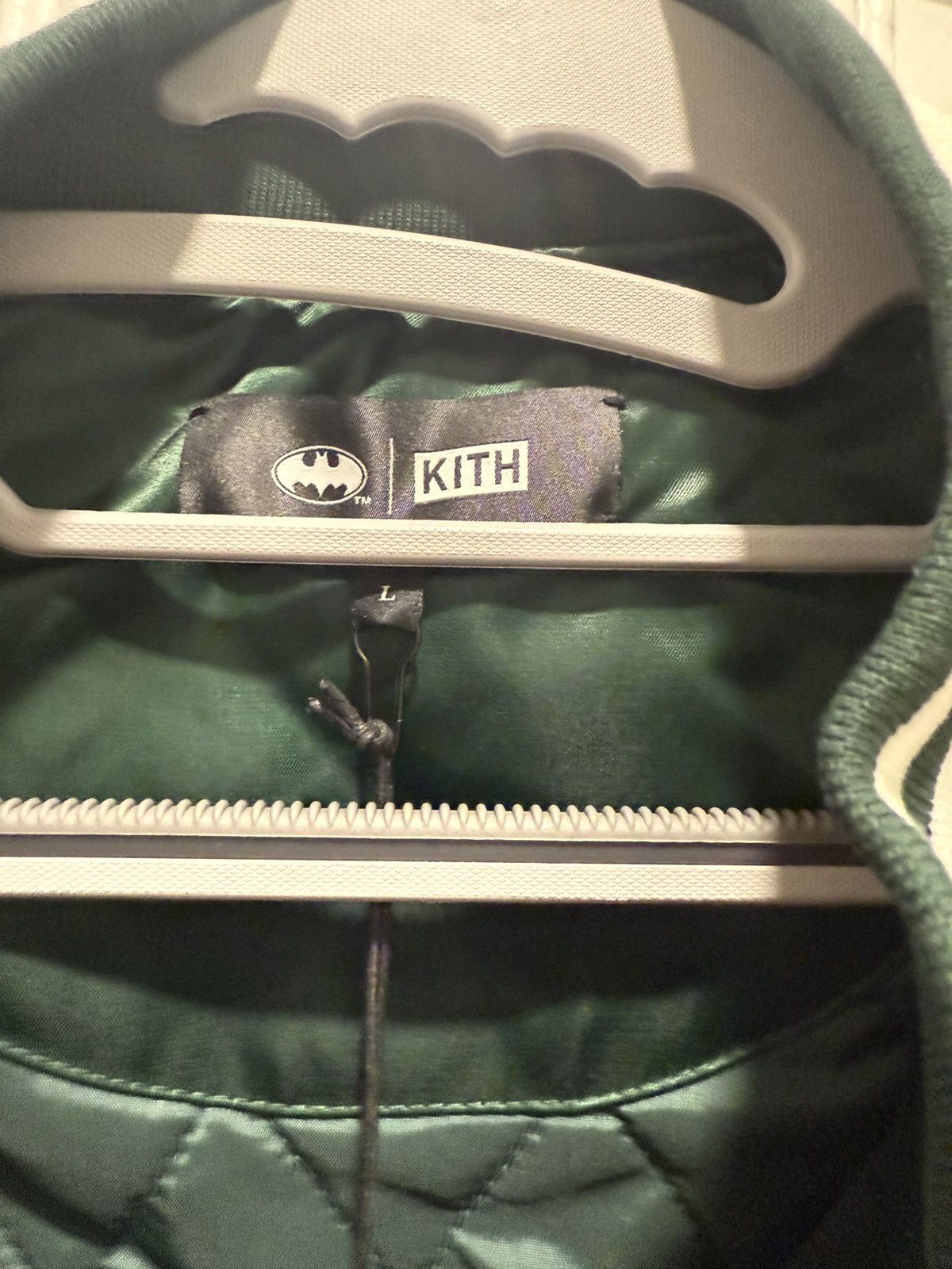 DC Comics Kith x Batman Joker Satin Bomber Jacket Size US L / EU 52-54 / 3 - 7 Thumbnail