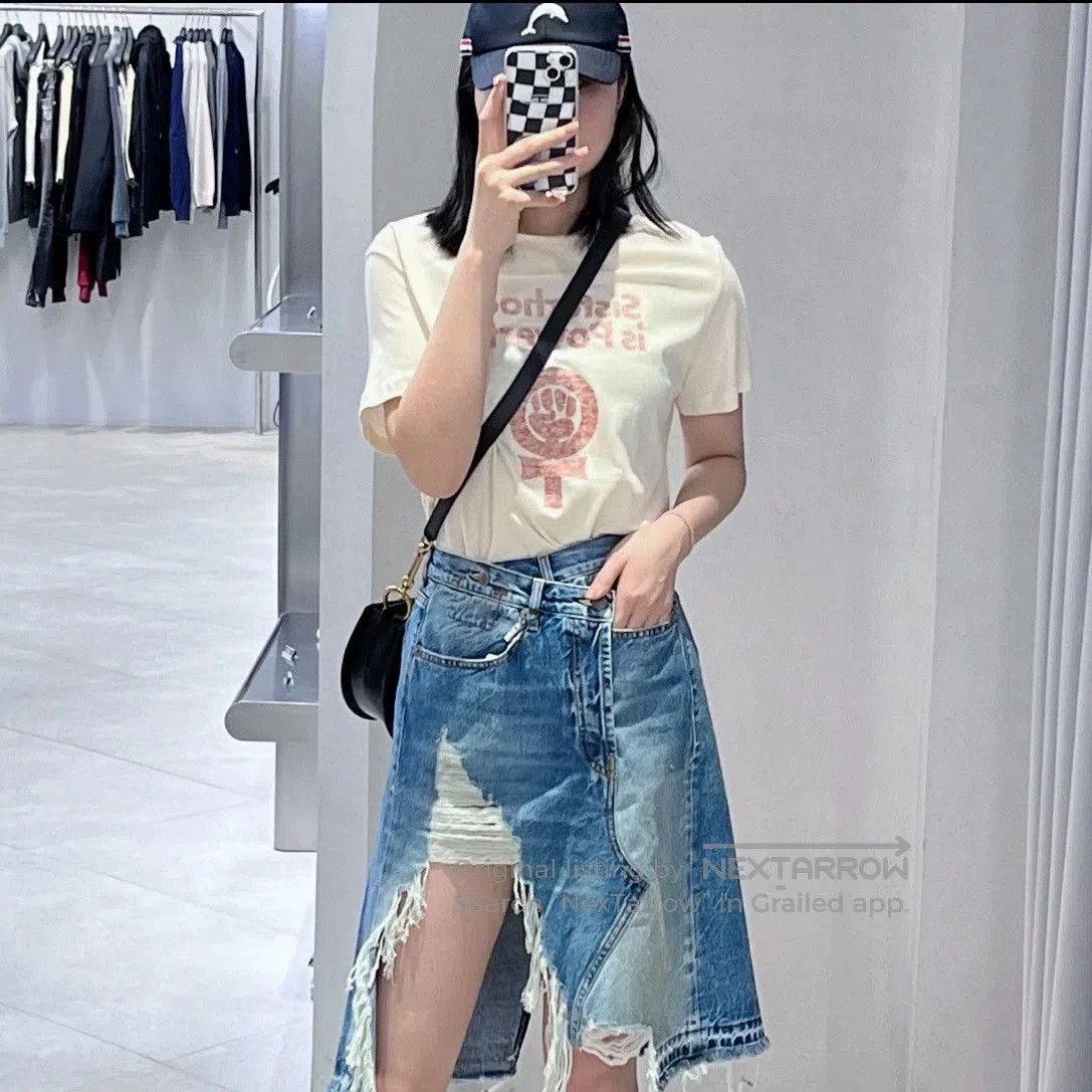 Dior dior short sleeve letter print t-shirt. Size US M / EU 48-50 / 2 - 1 Thumbnail