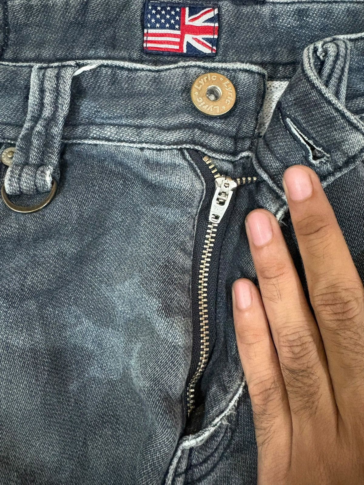 Japanese Brand Vintage Japanese Camo Style Distressed Tactical Cargo Jeans Size US 31 - 3 Thumbnail