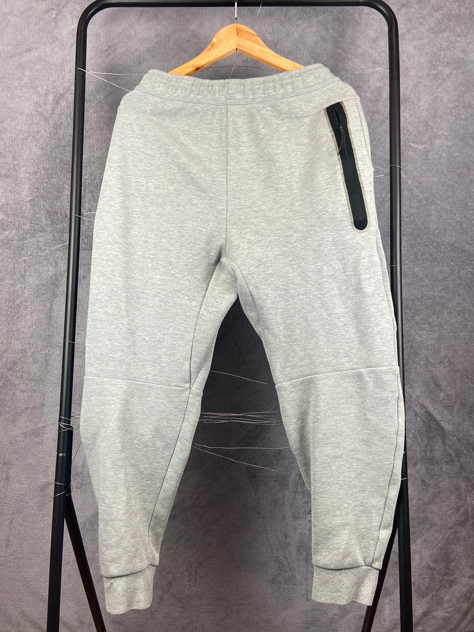 Nike Nike Tech Fleece Joggers – Grey Slim Fit Pants, M Size US 32 / EU 48 - 5 Thumbnail