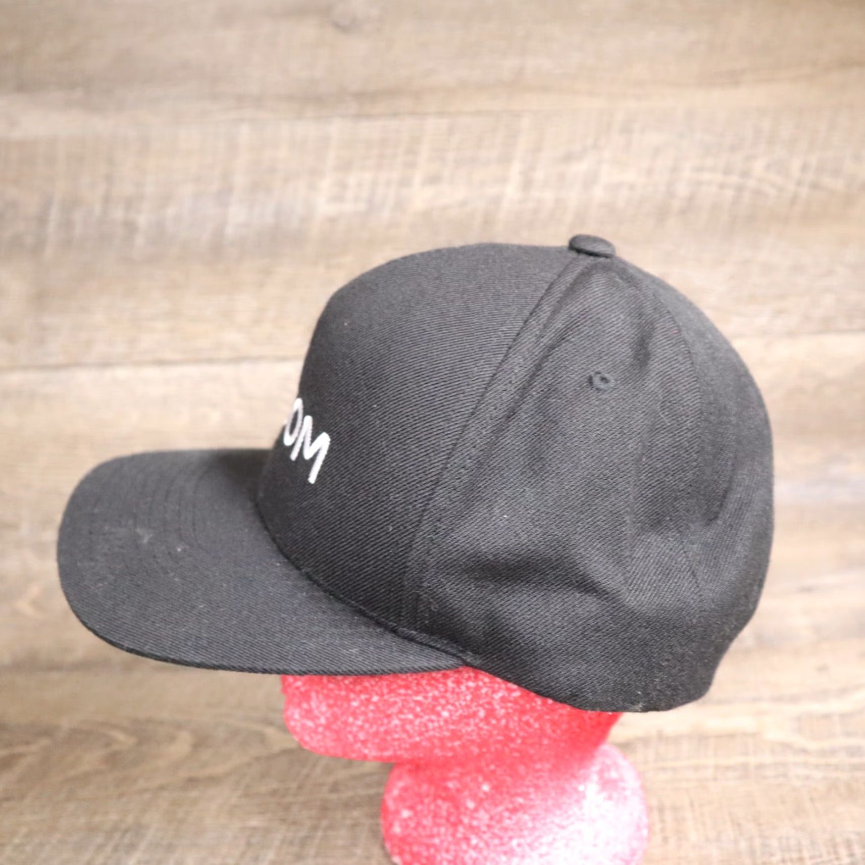 Vintage Hat The Classics Adjustable Black & White Noom Diet Running Cap Adult Size Unisex Activewear Casual Modern Sport Headwear Size ONE SIZE - 5 Thumbnail