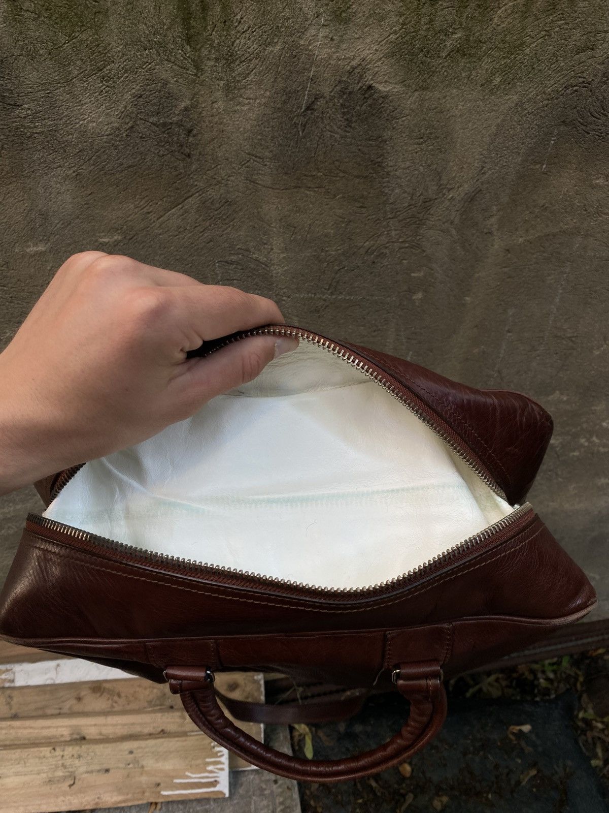H&M × Maison Margiela × Vintage Maison Margiela x H&M Double Side Leather Bag Size ONE SIZE - 17 Thumbnail