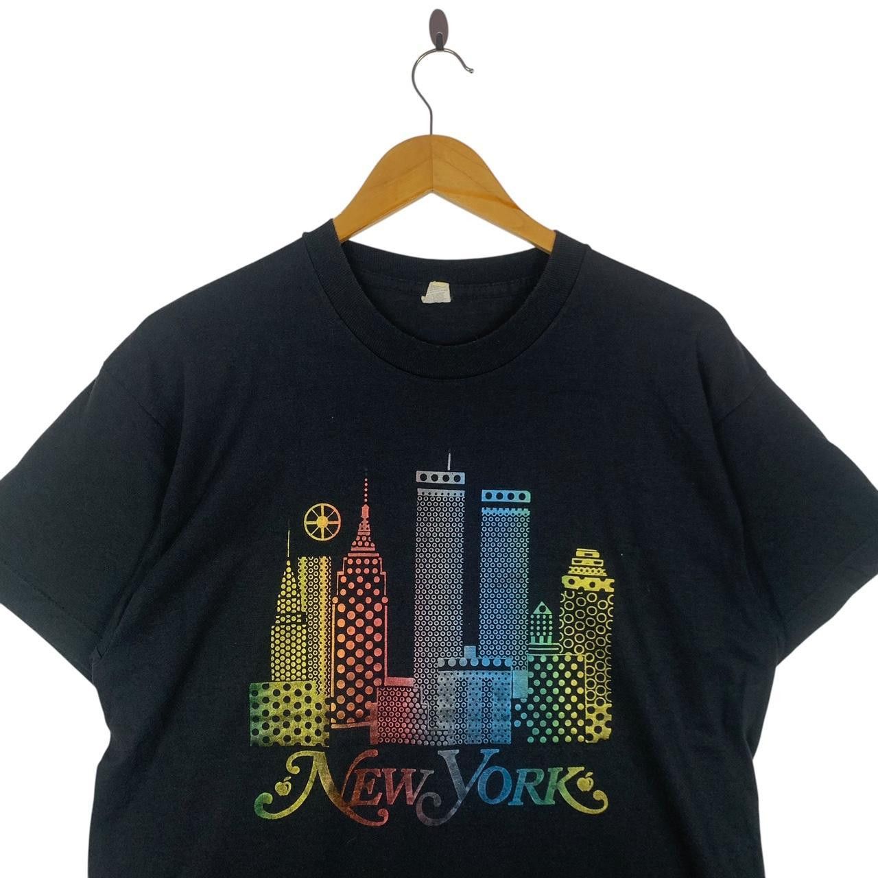 Vintage Vintage 90’ NEW YORK CITY Buildings Drawing Tee Size US XL / EU 56 / 4 - 2 Thumbnail