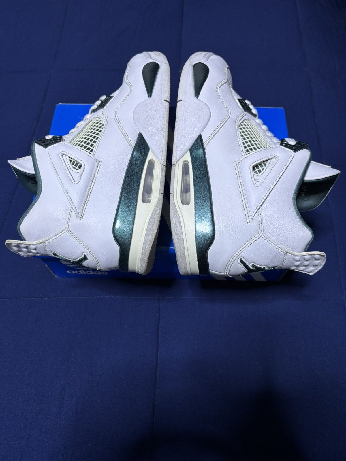 Jordan Brand Jordan 4 Retro Oxidized Green 2024 Size 10.5 Size US 10.5 / EU 43-44 - 2 Thumbnail