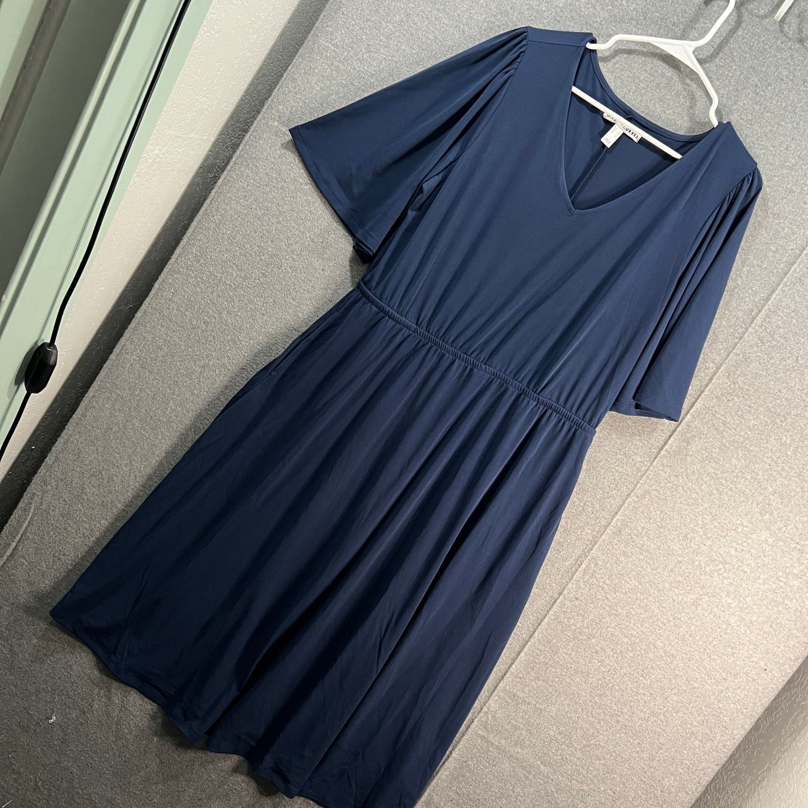 Other Girl With Curves Regular Knit Midi Dress with Flutter Size L / US 10 / IT 46 - 2 Thumbnail
