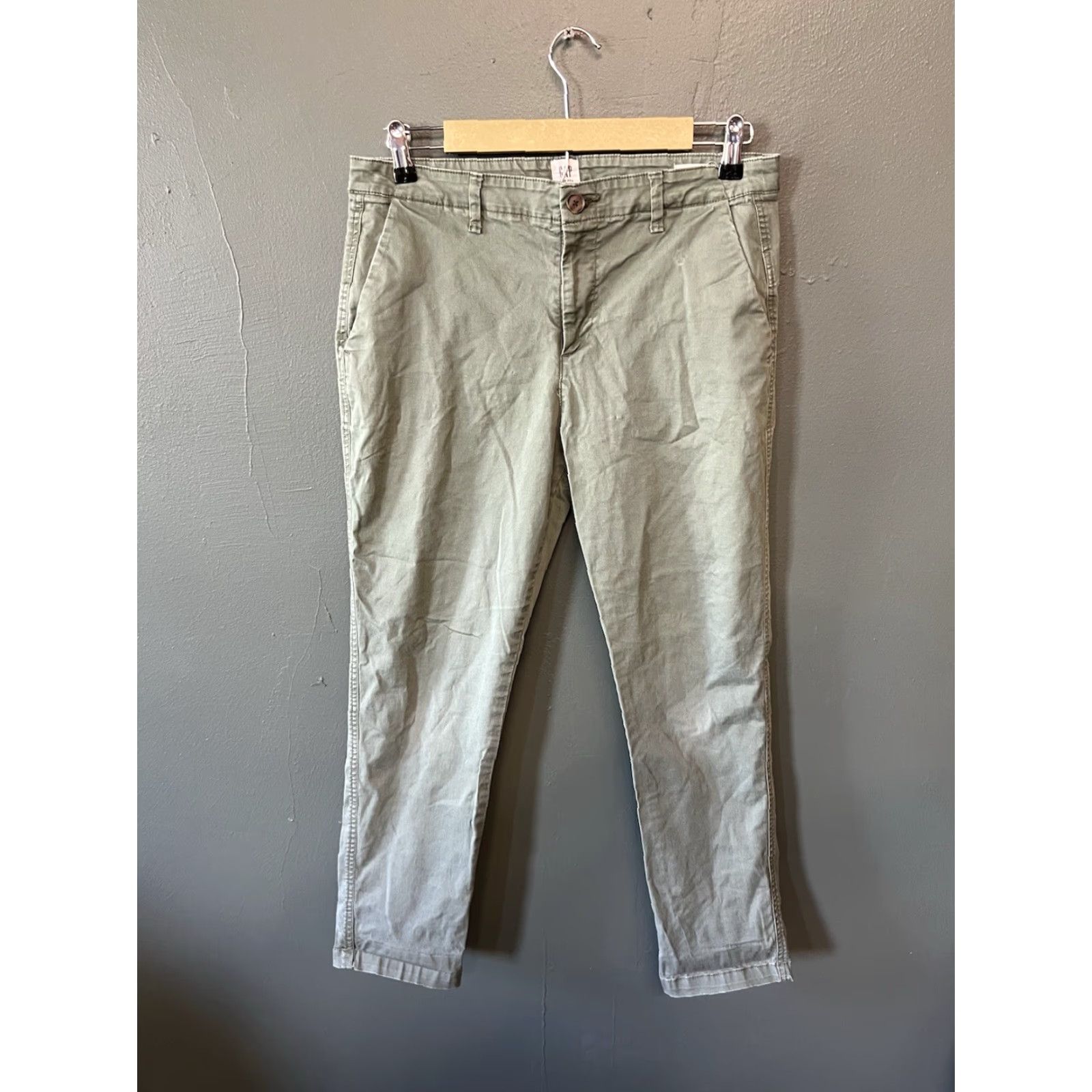 Gap Gap Womens Khaki Straightleg Pants Size 8 Green Girlfriend Trousers Slim Fit Adult Womens Size 30" / US 8 / IT 44 - 2 Thumbnail