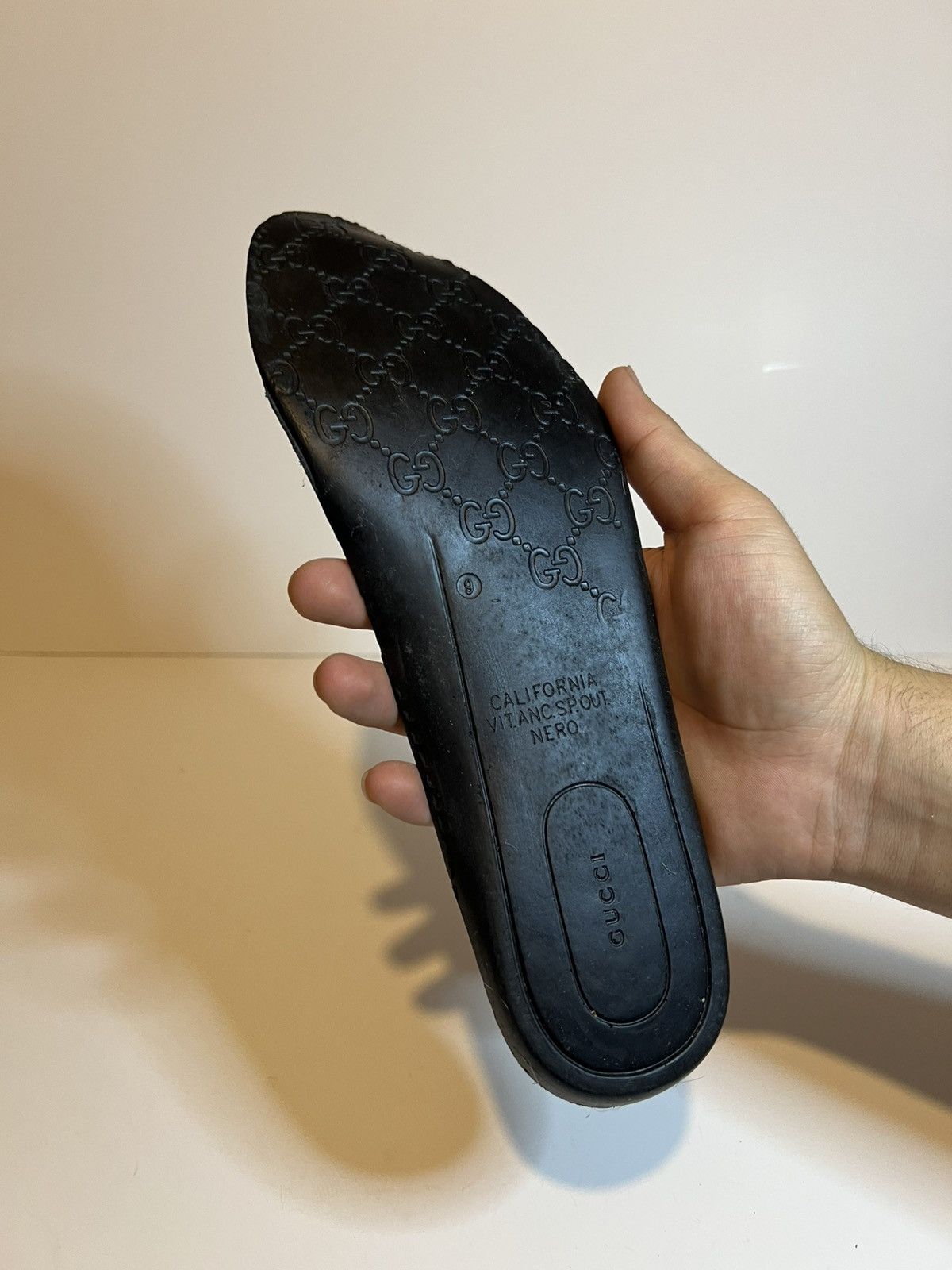 Gucci Gucci leather low top sneaker designer shoes Size US 9.5 / EU 42-43 - 7 Thumbnail