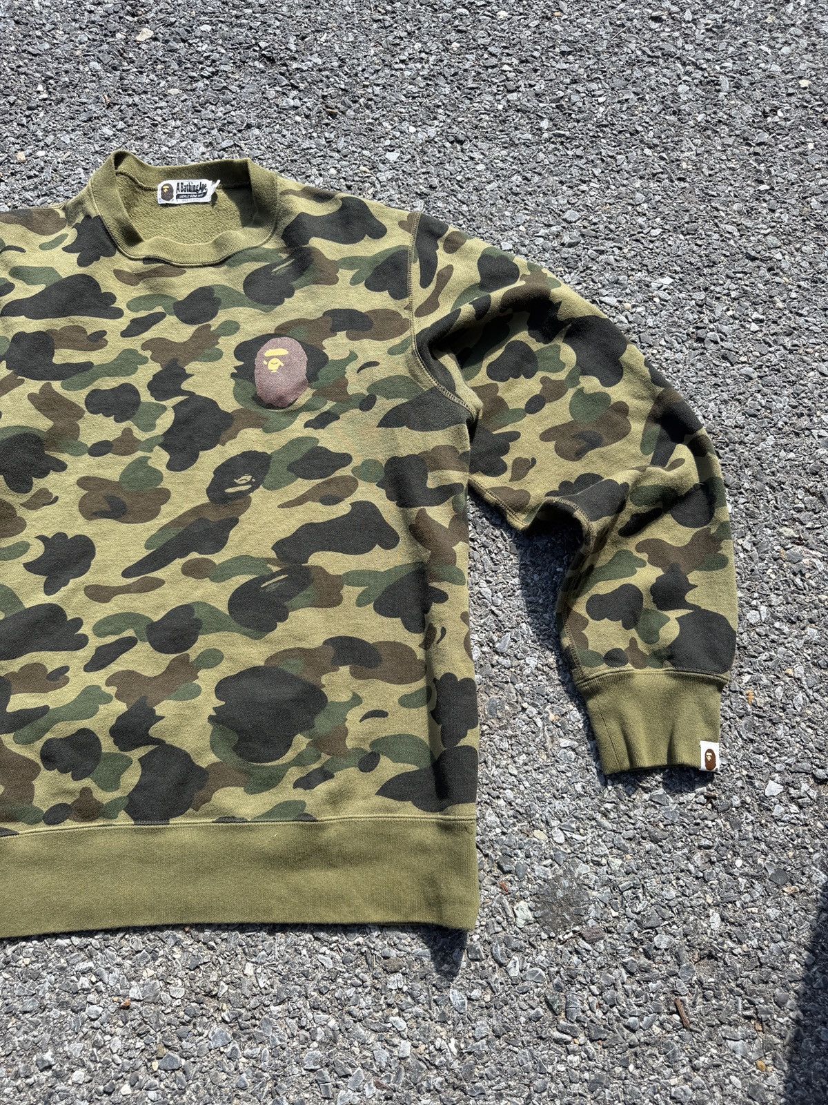 Bape 1st camo Green camo bape crewneck ape head sz XL japan Size US XL / EU 56 / 4 - 3 Thumbnail