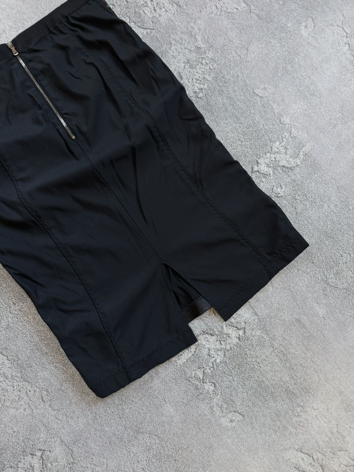Dolce & Gabbana Dolce & Gabbana 42size pencil black skirt Size 28" / US 6 / IT 42 - 12 Thumbnail