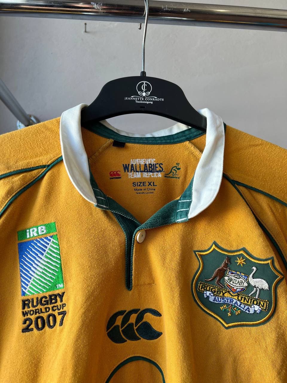 Canterbury of New Zealand 2007 AUSTRALIA RUGBY UNION RARE SHIRT JERSEY SIZE XL MENS Size US XL / EU 56 / 4 - 4 Thumbnail