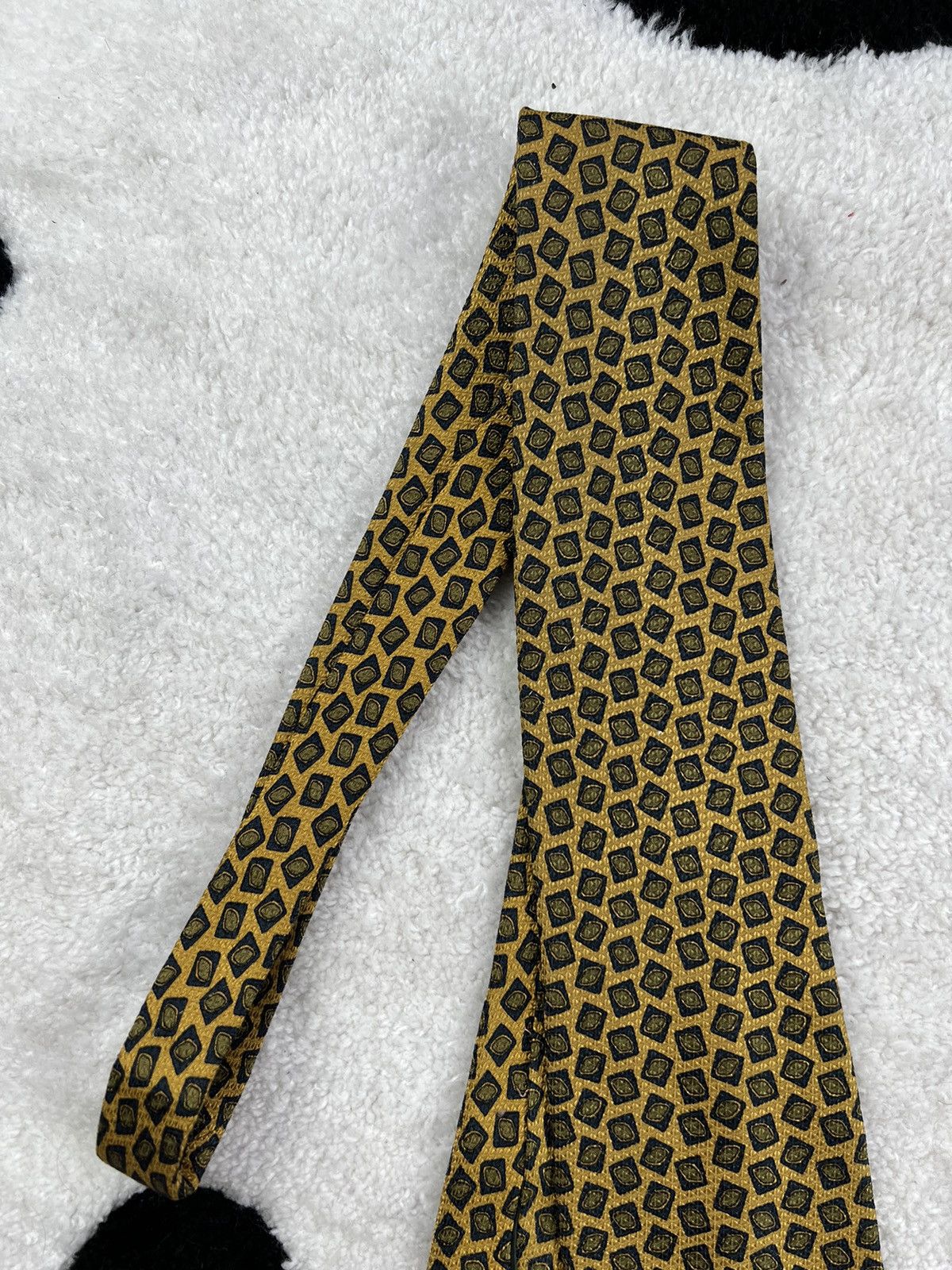 Ermenegildo Zegna Vintage Ermenegildo Zegna Silk Geometric Gold Luxury Tie Size ONE SIZE - 3 Thumbnail