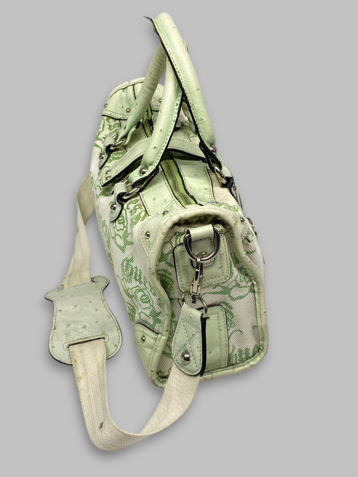 Guess 🔥 GUESS ROSE LOGO BAG Y2K GLAM GRUNGE PARIS HILTON ERA VIBES Size ONE SIZE - 9 Thumbnail
