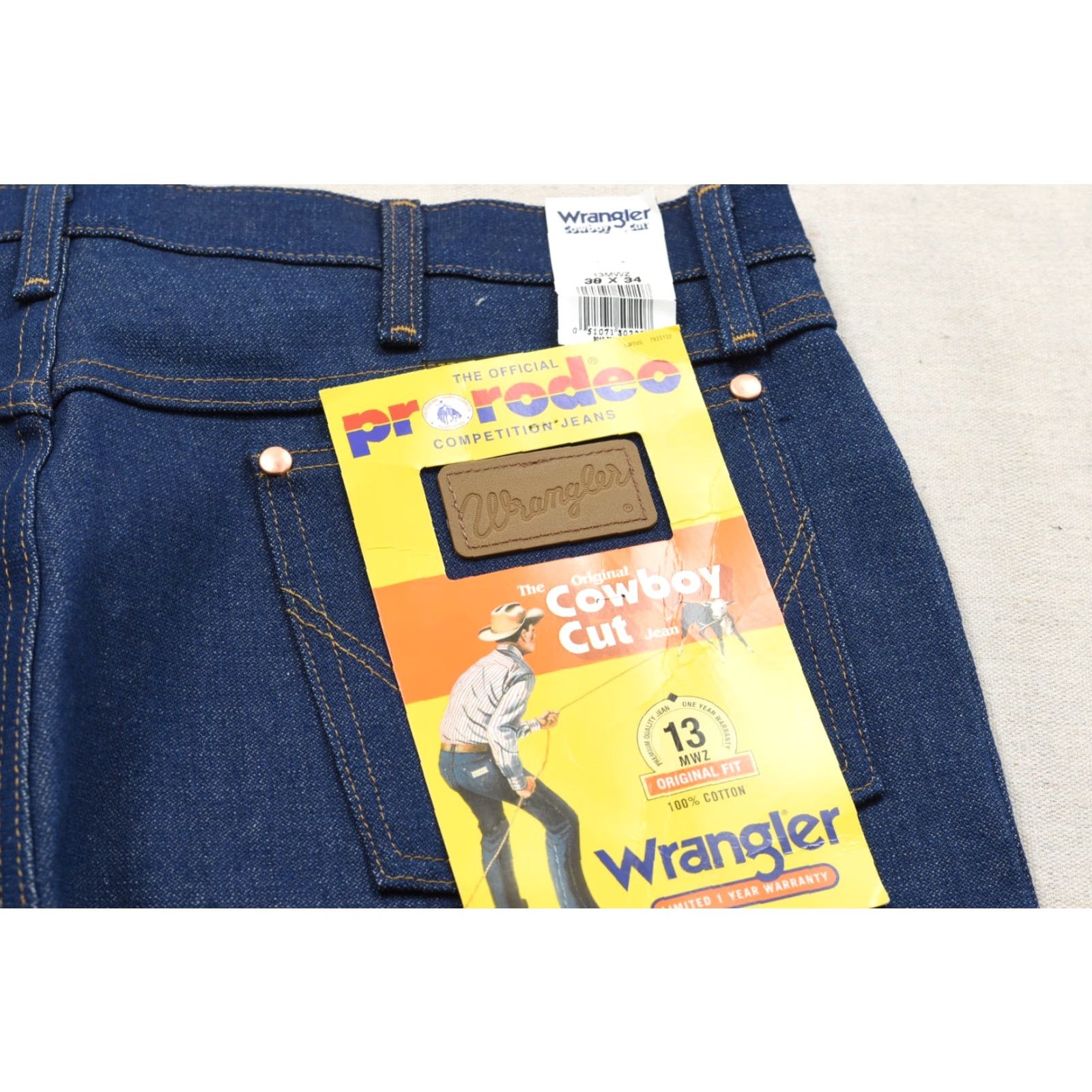 Wrangler Wrangler Jeans 38x34 Cowboy Cut 13MWZ Original Fit Men’s Denim 5-Pocket Logo Blue 100% Cotton Wrangler Cowboy Cut Size US 38 / EU 54 - 7 Thumbnail