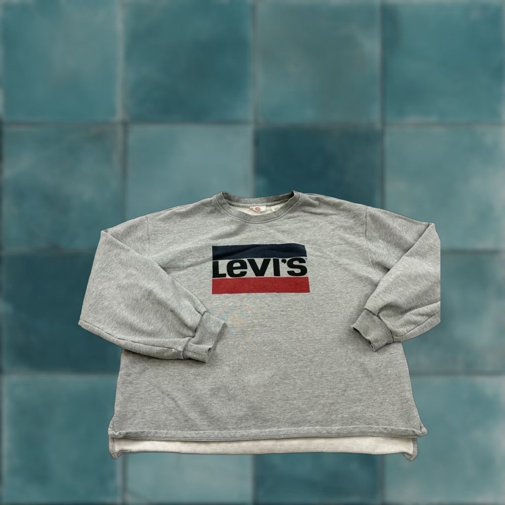 Vintage Levi’s Sweatshirt Womens Small Gray Spellout Oversized Pullover Regular Size S Activewear Women Size S / US 4 / IT 40 - 1 Thumbnail