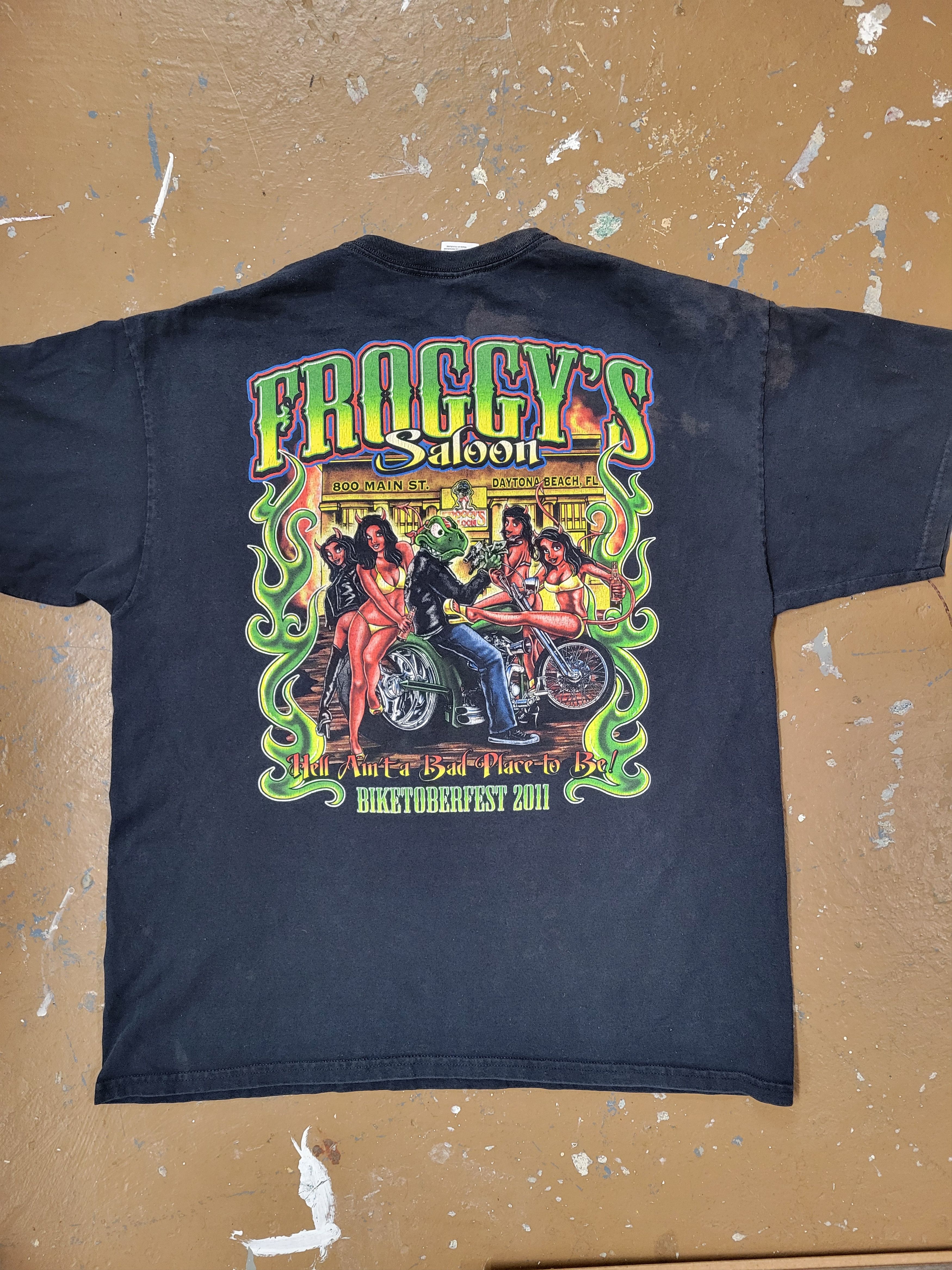 Gildan Froggy's Saloon biketoberfest black XL tee Size US XL / EU 56 / 4 - 1 Thumbnail