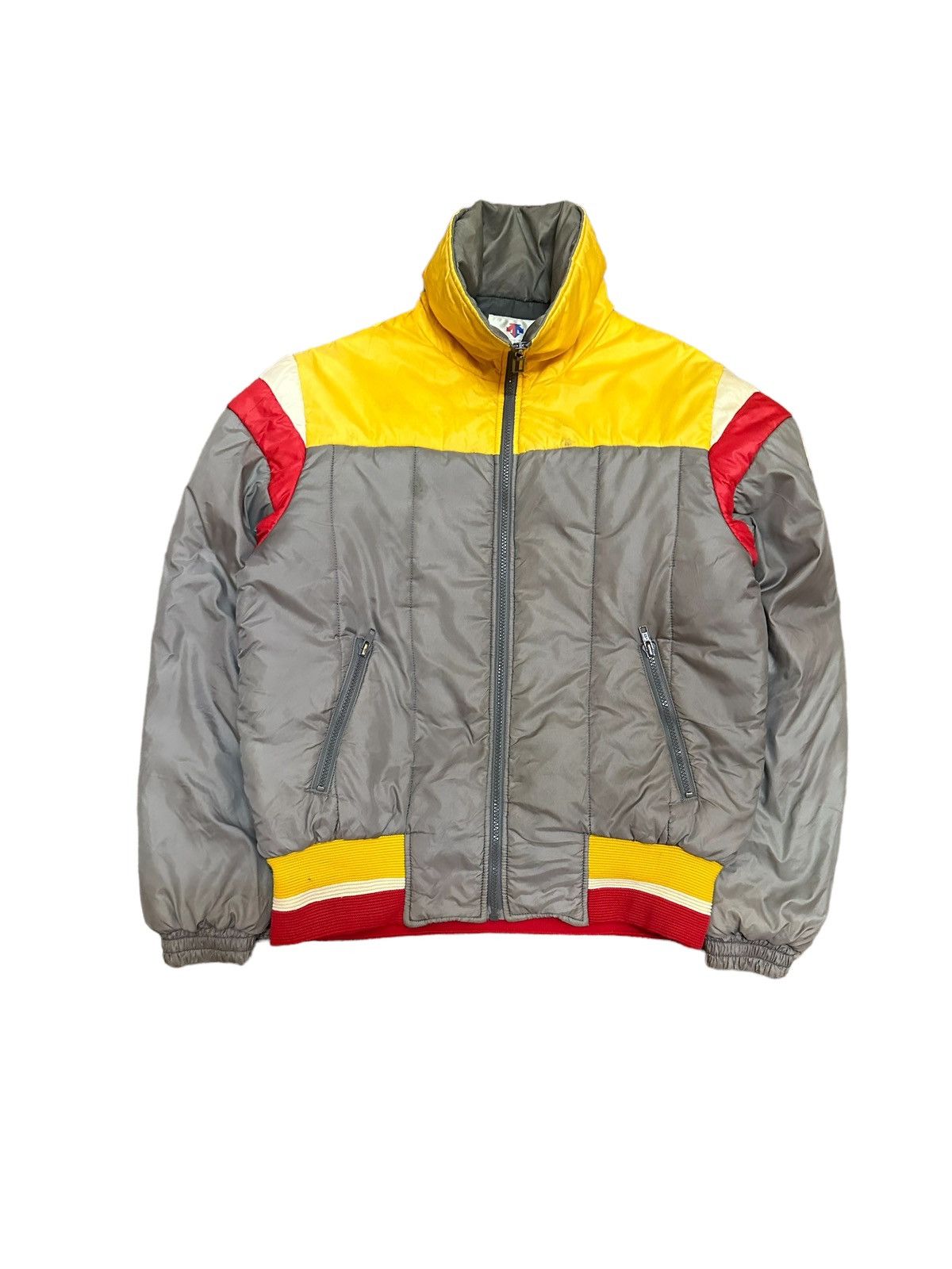 image of Vintage Descente Us Ski Team Puffer Jacket in Grey, Men's (Size Medium)