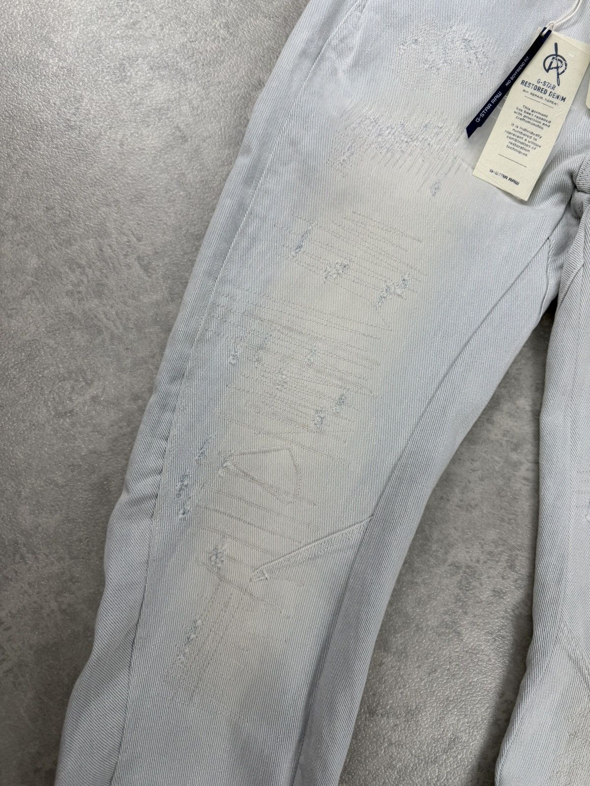 G-Star G-Star Raw Arc 3D Mid Boyfriend 7/8 Women’s Jeans Light Aged Size 25" / US 0 / IT 36 - 4 Thumbnail