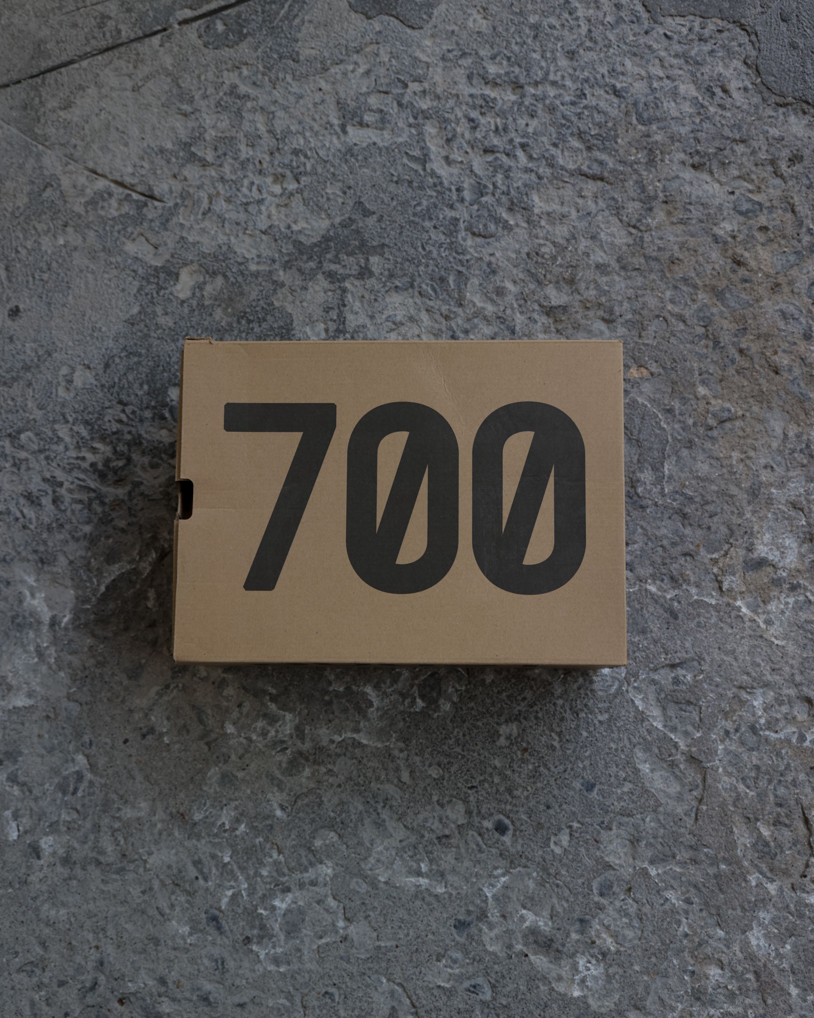 Yeezy Yeezy 700 Utility Black Size US 7.5 / EU 40-41 - 11 Thumbnail
