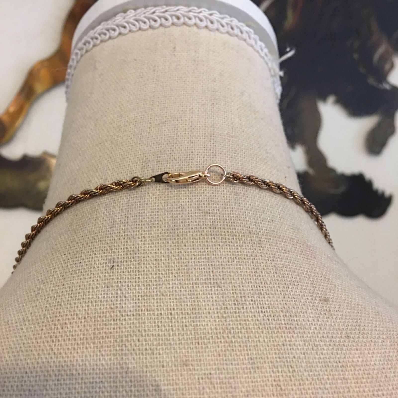 Jewelry Gold tone sparkle twisted rope chain Size ONE SIZE - 6 Thumbnail
