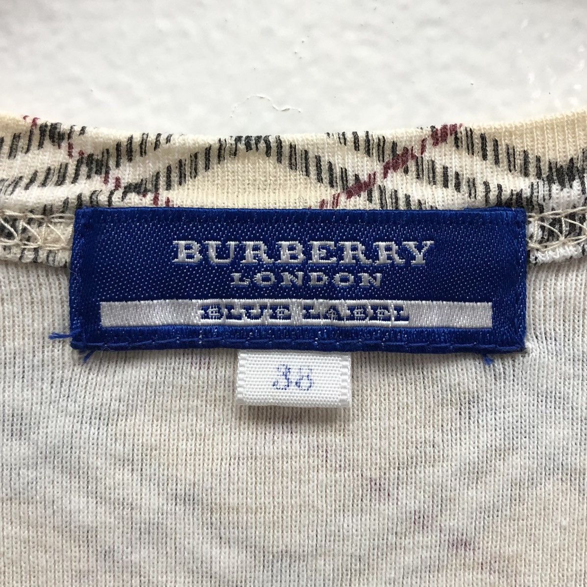 Burberry Burberry Blue Label Check Short-Sleeve Fitted T-Shirt Size S / US 4 / IT 40 - 10 Thumbnail