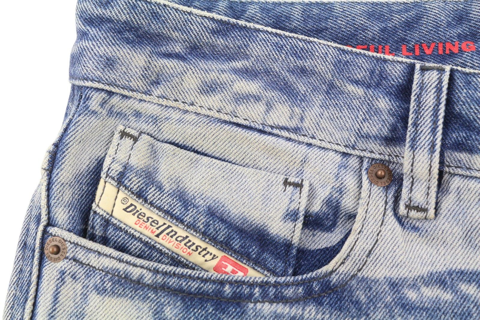 Diesel \1955-FS3 007B8 W30/L32 Blue Washed Pattern 85417 Size US 30 / EU 46 - 14 Thumbnail