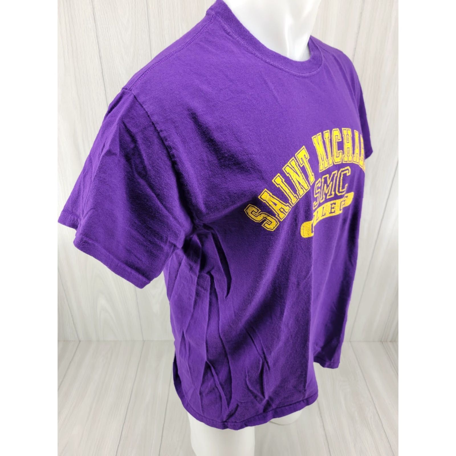 Vintage Saint Michaels College SMC T-Shirt Adult Large Purple Short Sleeve MV Sport Logo Size US L / EU 52-54 / 3 - 6 Thumbnail