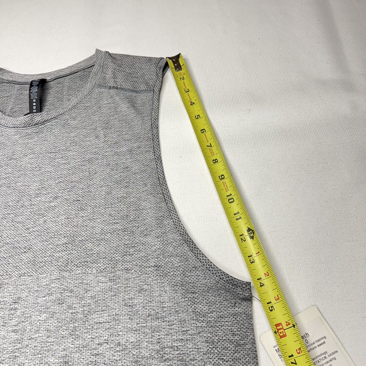 Lululemon LuluLemon Metal Vent Tech Sleeveless 2.0 Tee Shirt Tank Top Size US XL / EU 56 / 4 - 19 Thumbnail