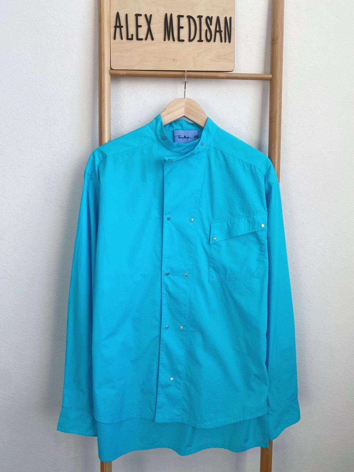 H&M × Mugler × Thierry Mugler Mugler x H&M Double-breasted Poplin Shirt Size S Size US S / EU 44-46 / 1 - 23 Thumbnail