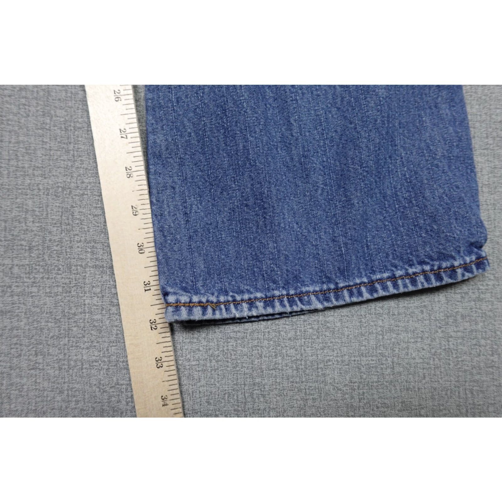 Tommy Hilfiger VINTAGE Tommy Hilfiger Jeans Mens 32x32 Blue Baggy Skater Dark Wash Hip Hop Jeans Mens 32 Blue Hip Hop Vintage Tommy Hilfiger Jeans Mens 32x32 Size US 32 / EU 48 - 7 Thumbnail
