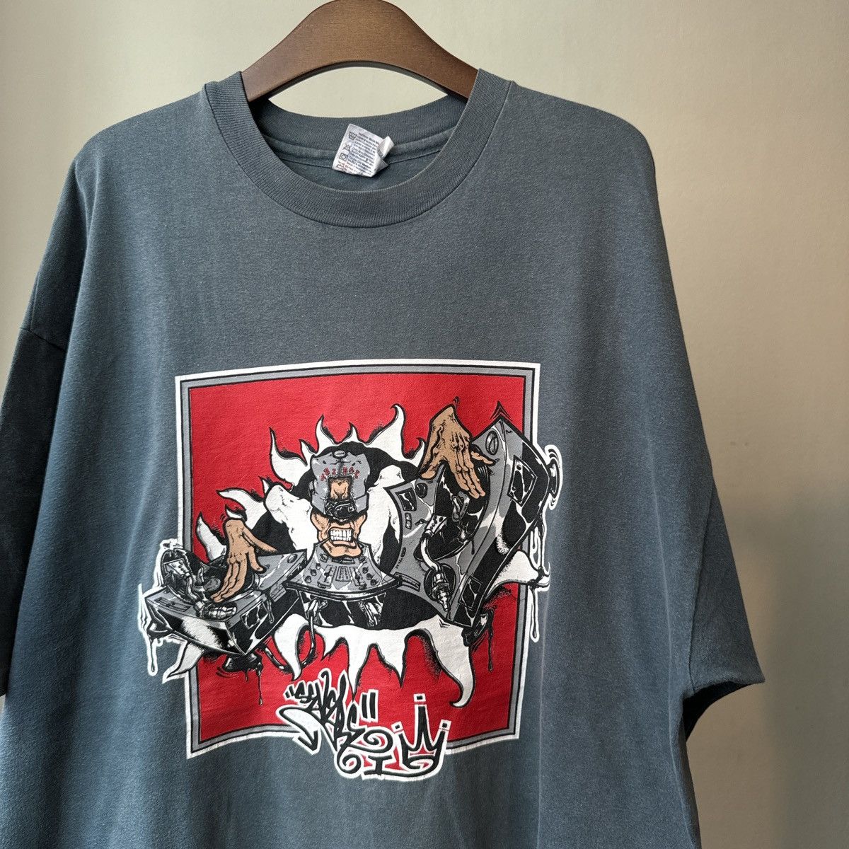 Other Tribal Gear 90s Vintage T-shirt Size US XL / EU 56 / 4 - 1 Thumbnail