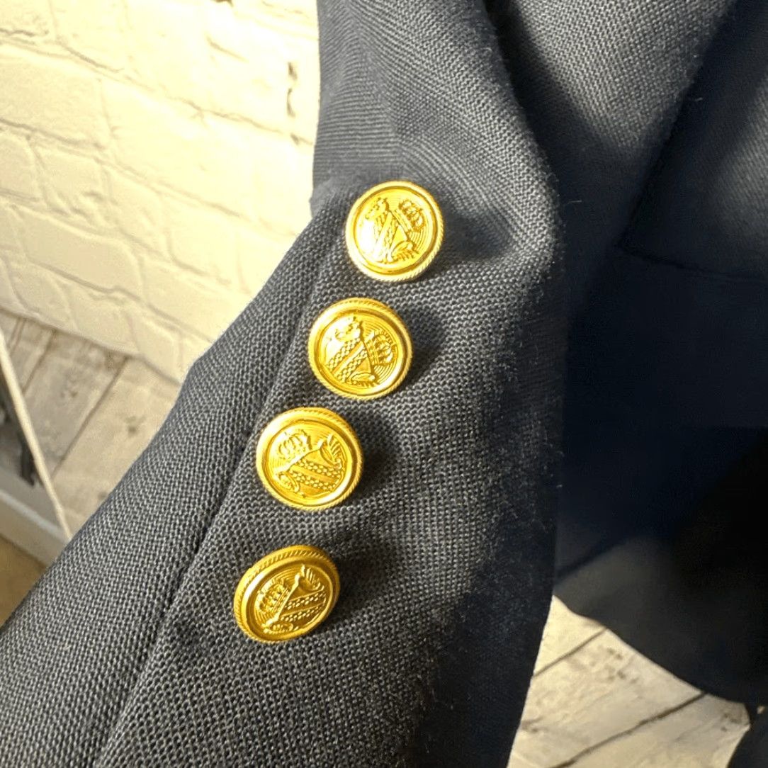 Vintage Arnold Palmer Blazer Sport Coat Navy Blue Gold Buttons Crest Made in USA Blazer 44R Men, Navy Blue, Crest, USA, 44, Regular, Tan Exterior, P2P 22” Size 44R - 3 Thumbnail