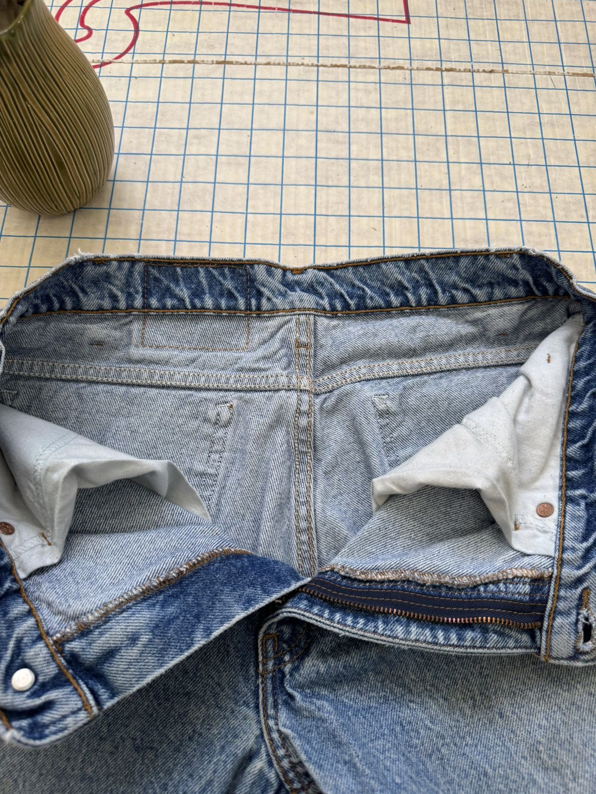 Levi's Vintage Levi’s 505 Orange Tab Regular Fit Jeans Fits 30x31 Size US 30 / EU 46 - 10 Thumbnail