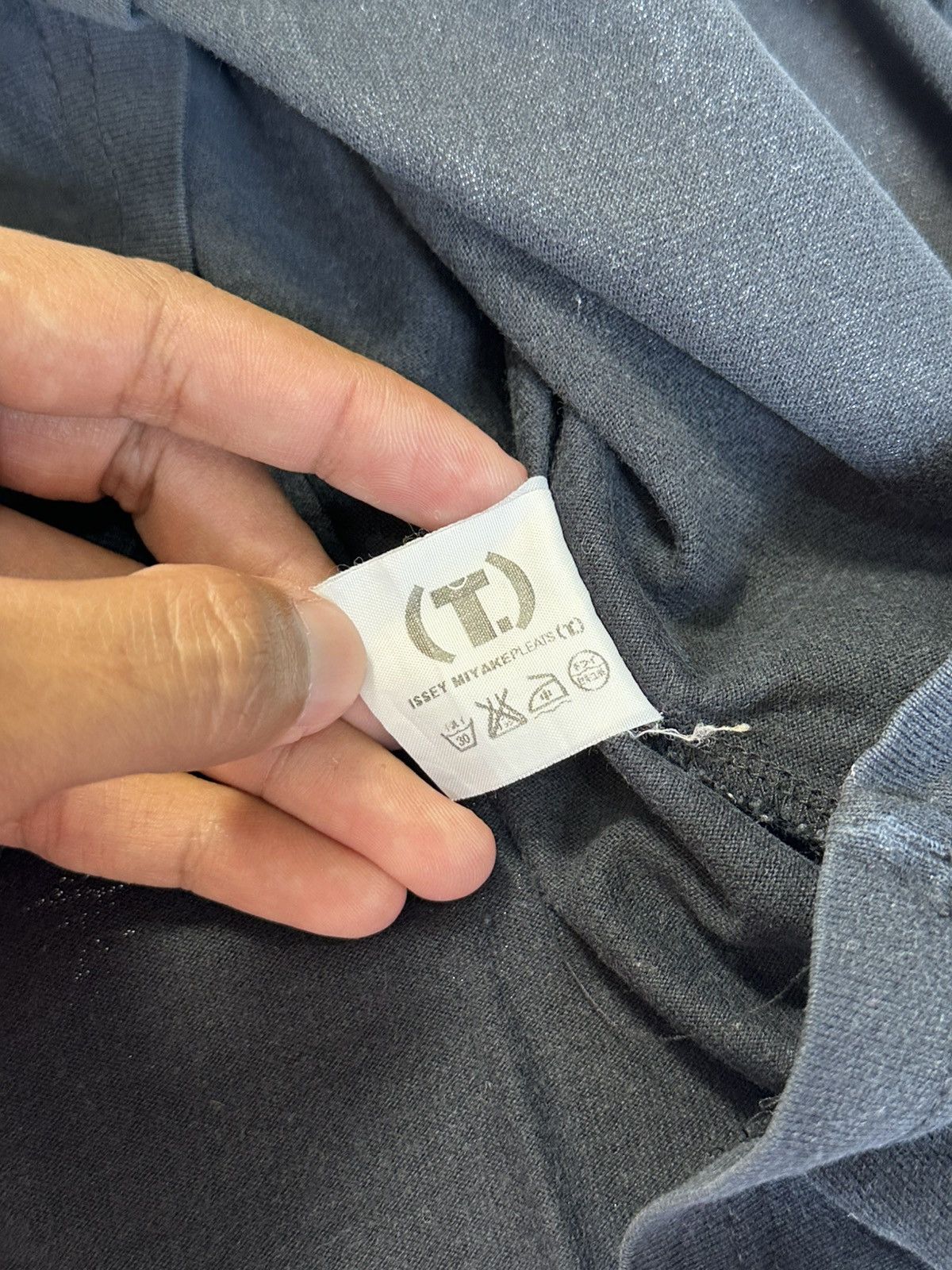 Issey Miyake Issey Miyake Ikko Tanaka T-Shirts Black Size US S / EU 44-46 / 1 - 8 Thumbnail