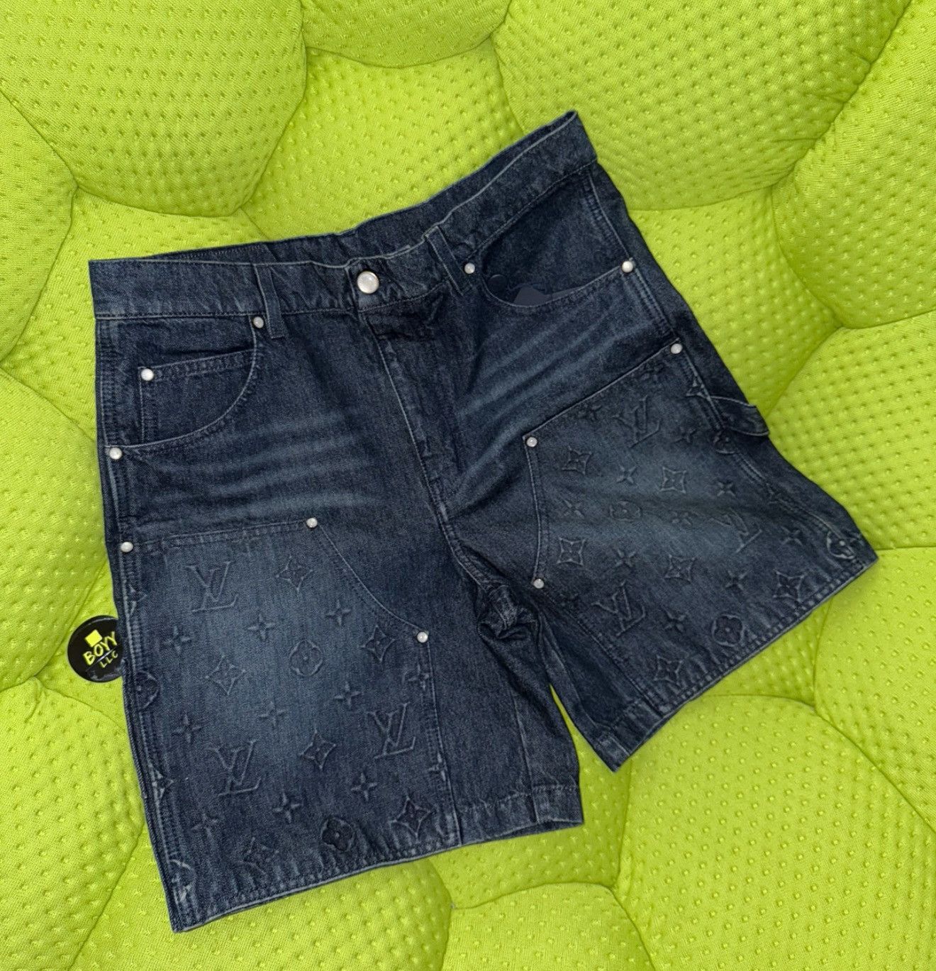 Louis Vuitton Louis Vuitton carpenter monogram shorts Size US 32 / EU 48 - 1 Thumbnail