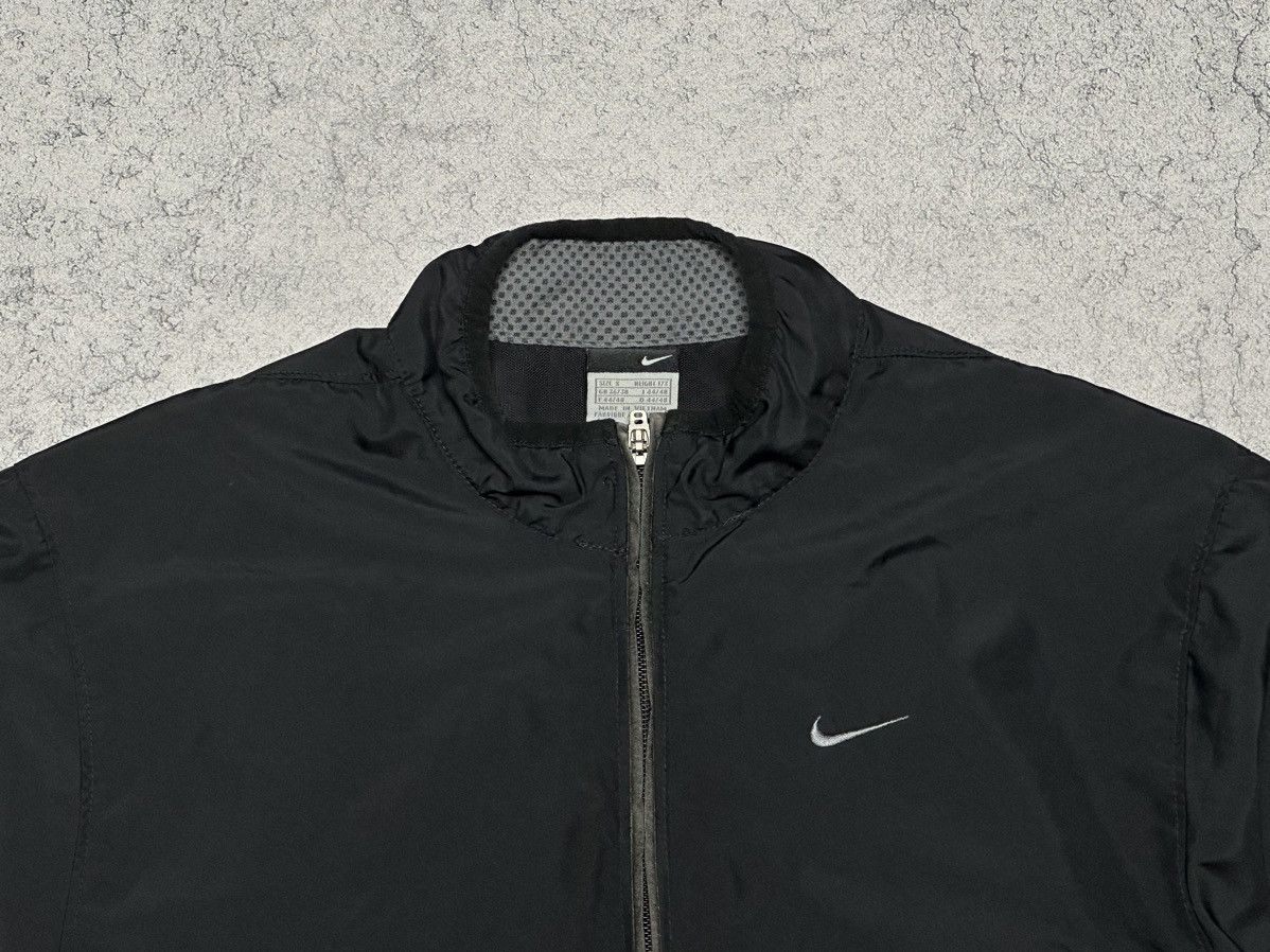 Nike Vintage Nike Track Top Training Light Jacket Size US S / EU 44-46 / 1 - 4 Thumbnail