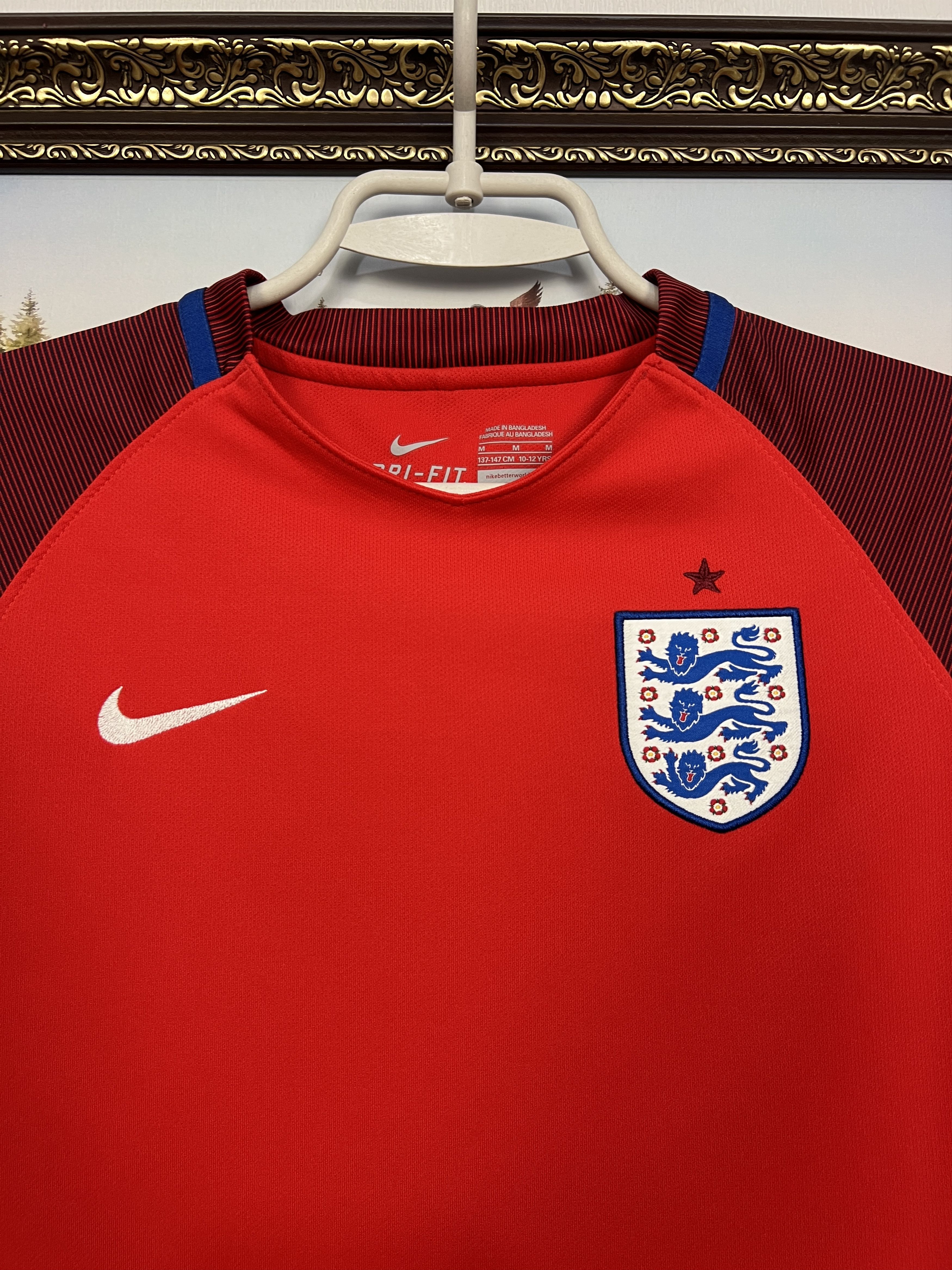 Nike England Away football shirt 2017 Nike #11 Mount Size Boys Size US XS / EU 42 / 0 - 3 Thumbnail