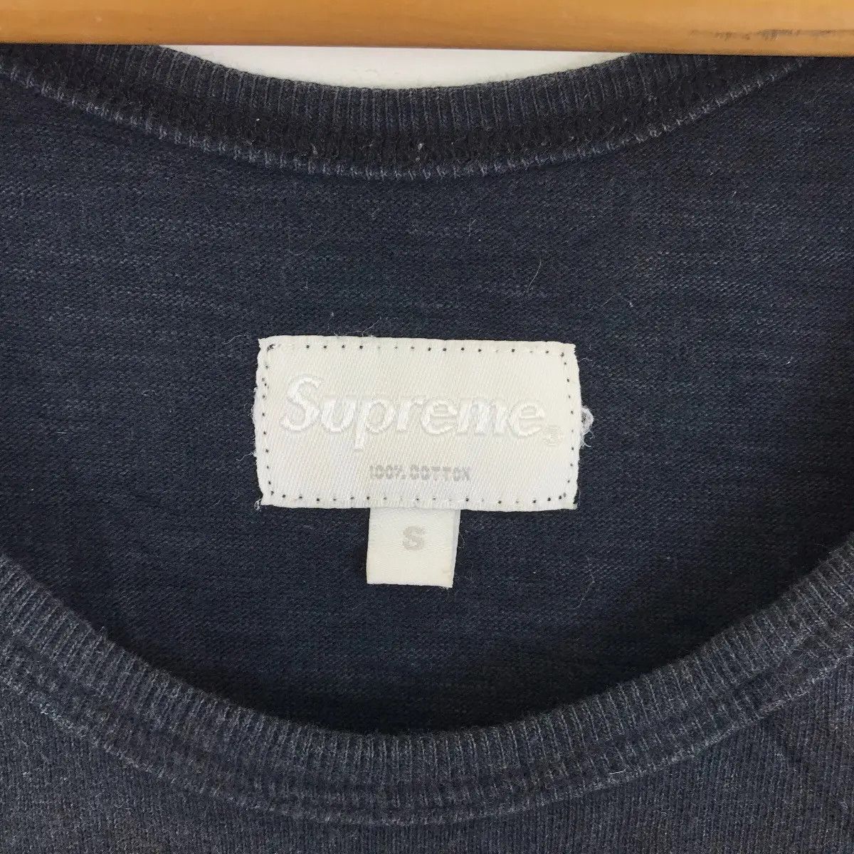 Supreme Vtg SUPREME NY NBA Basketball Side Logo Tank Top Tee Shirt Size US S / EU 44-46 / 1 - 7 Thumbnail