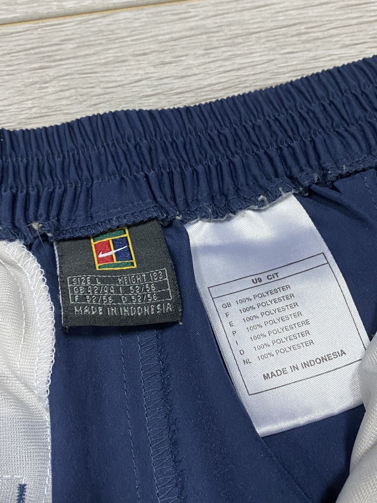 Nike Nike Court vintage nylon shorts Andre Agassi tennis Size US 33 - 6 Thumbnail