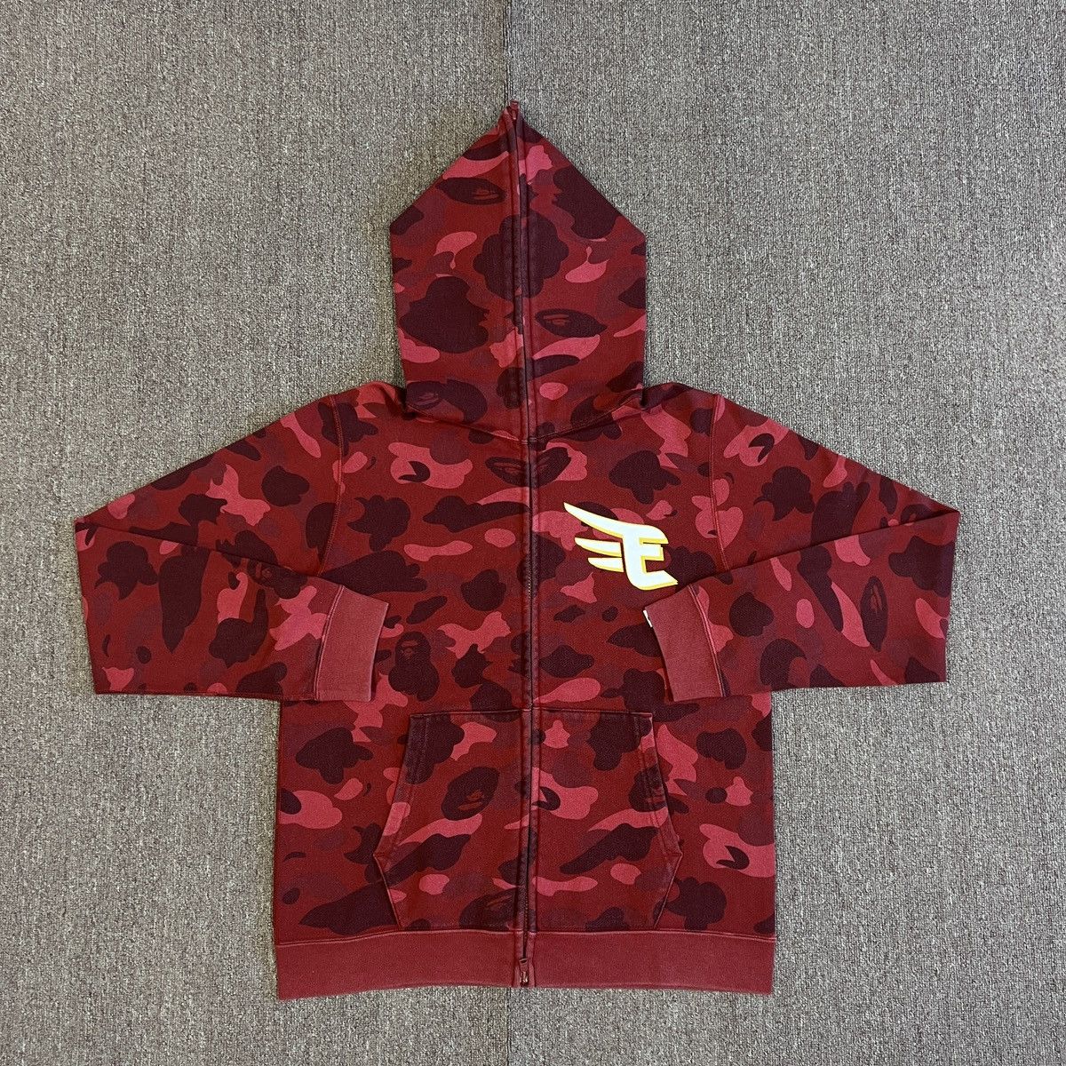 Red and best sale camo bape hoodie