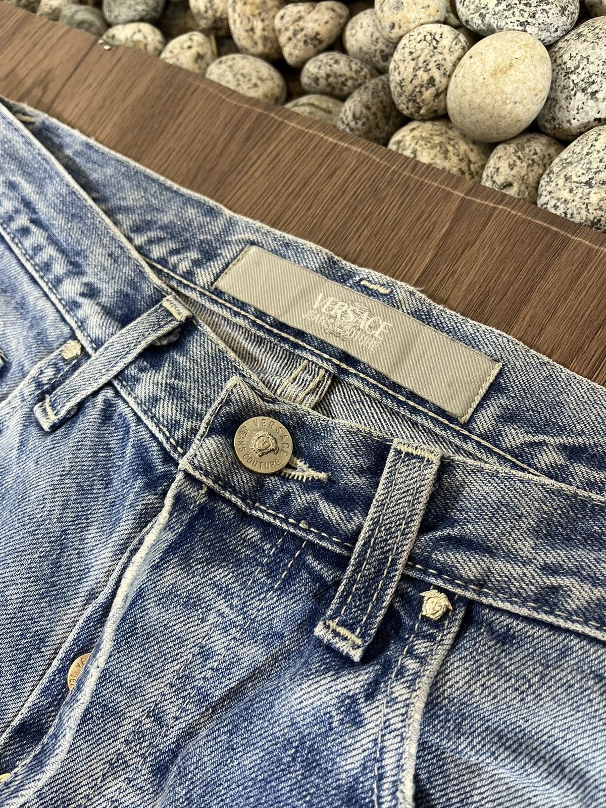 Versace Jeans Couture Versace Jeans Couture Distressed Denim – (Made in Italy) Size US 31 - 9 Thumbnail