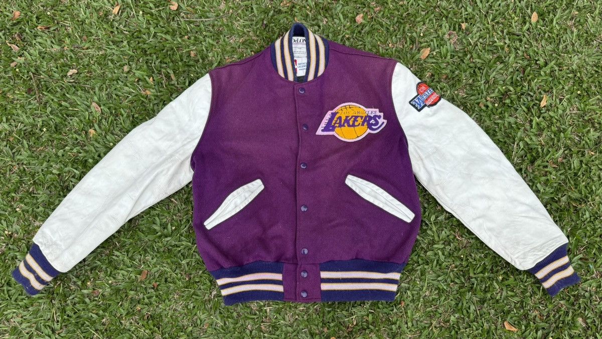 NBA VTG NBA La Lakers varsity leather jacket By DeLong Size S / US 4 / IT 40 - 1 Thumbnail