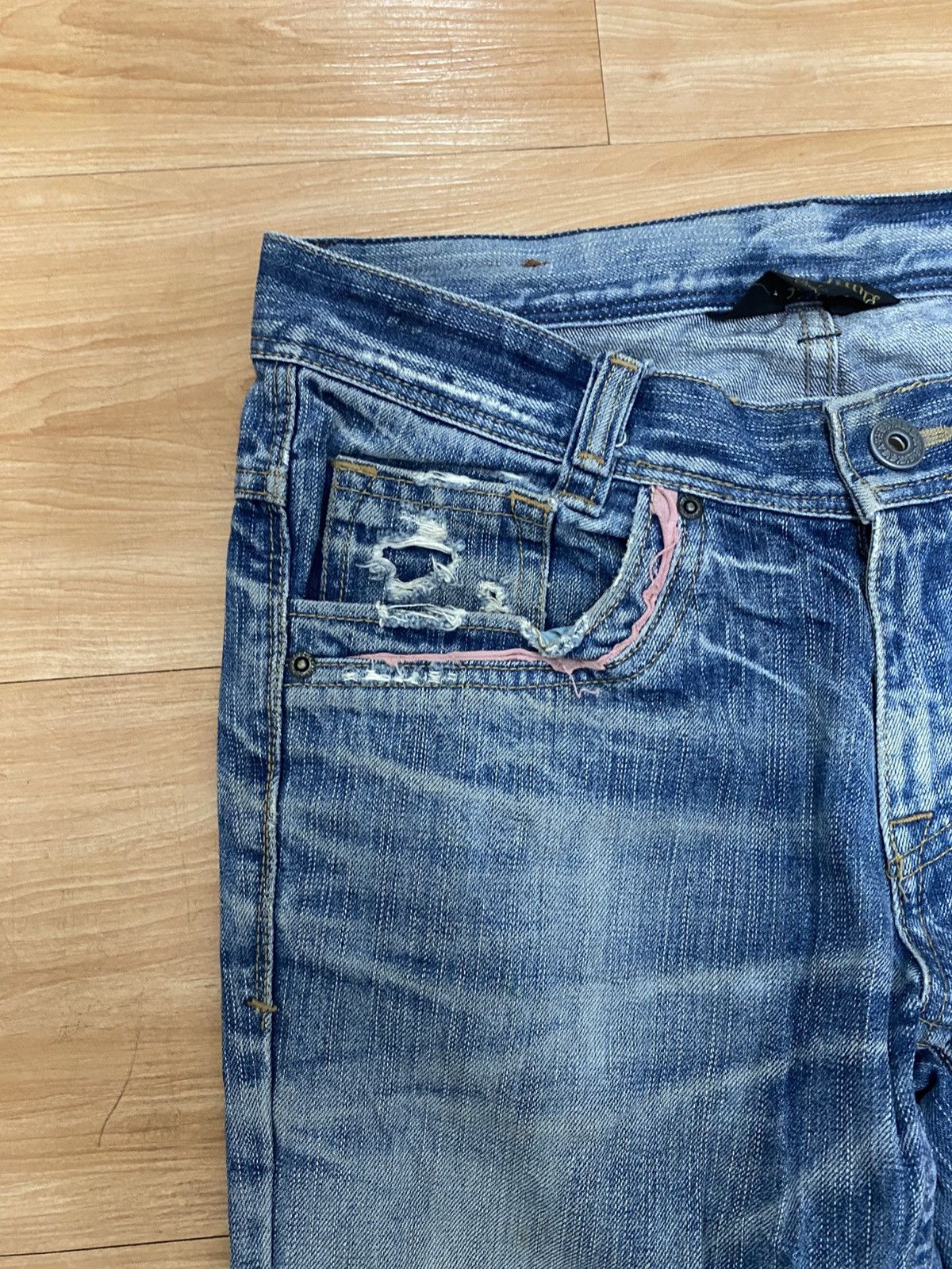 Seditionaries Japanase brand a.v.h jeans distressed denim faded Size US 32 / EU 48 - 7 Thumbnail
