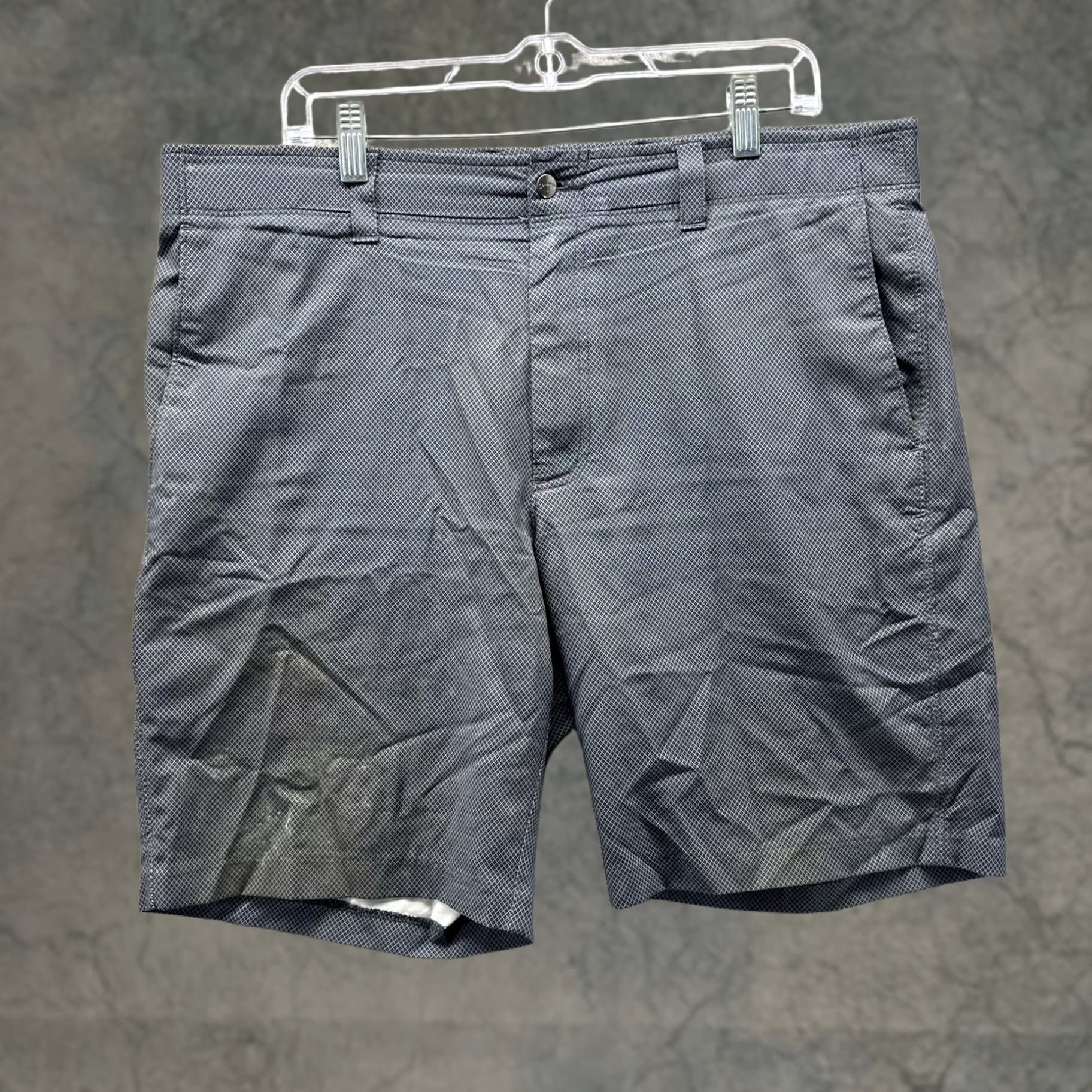 Callaway Callaway Shorts Mens 36 Gray Geometric Golf Stretch Pockets Athletic Size US 36 / EU 52 - 1 Thumbnail