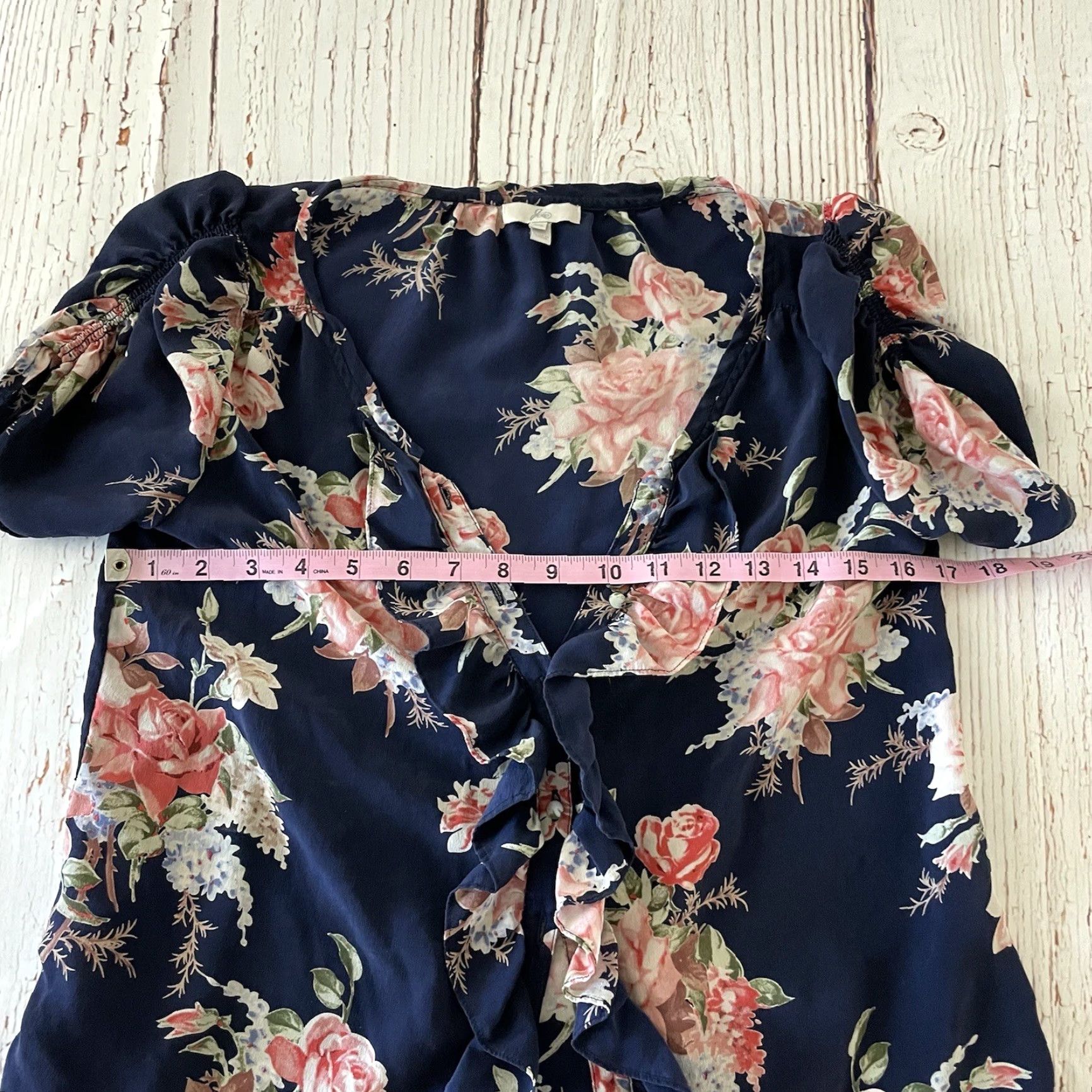 Joie JOIE Floral Button Front Shirt Women's XS Blue Short Sleeve T-Shirt, Womens, XS, Floral, Button Front, Blue Size XS / US 0-2 / IT 36-38 - 3 Thumbnail