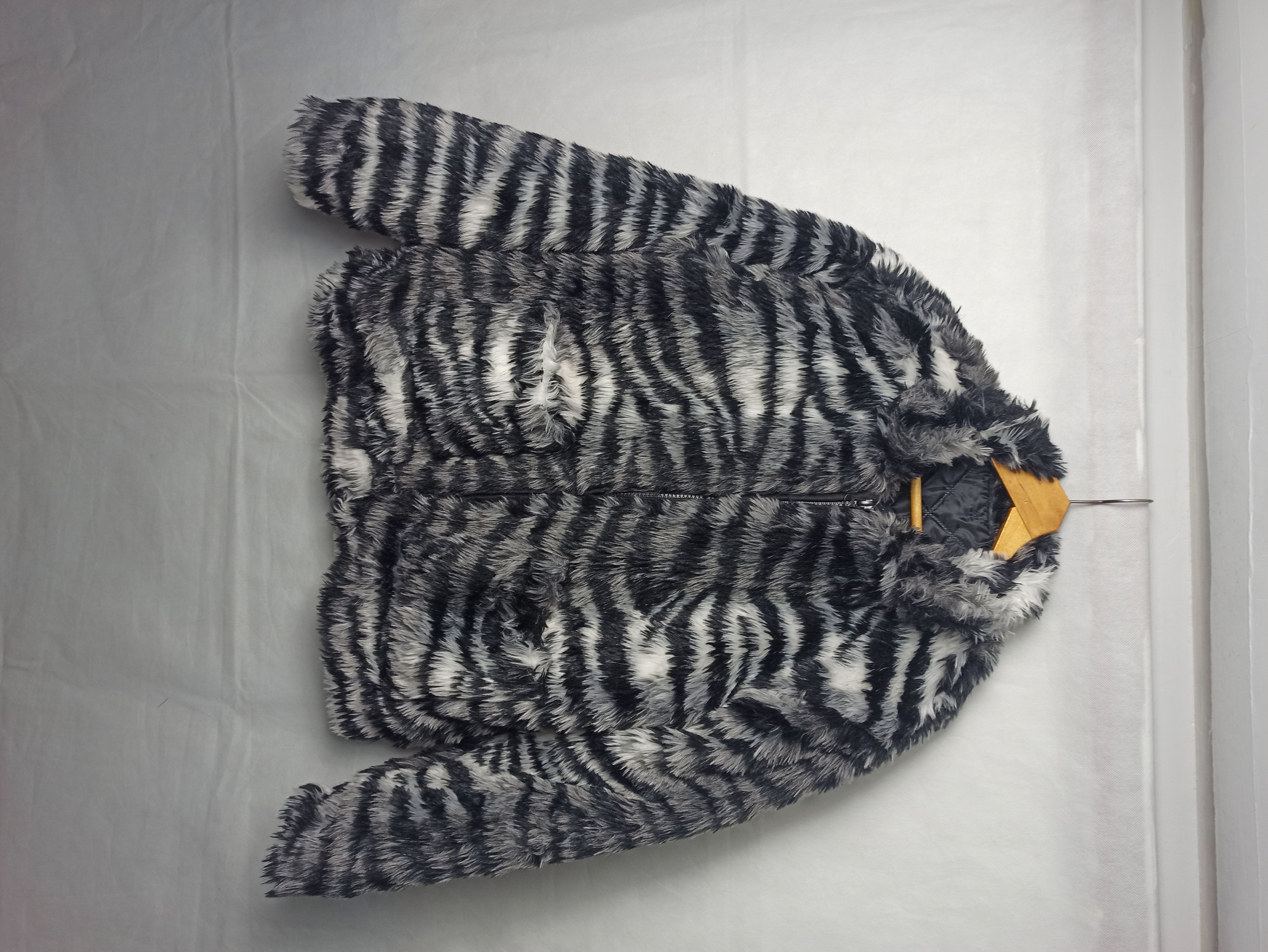 image of Avant Garde x Vintage 90's Vintage Opium Faux Fur Zip Zebra Pattern Jacket in Black White (Size XL)