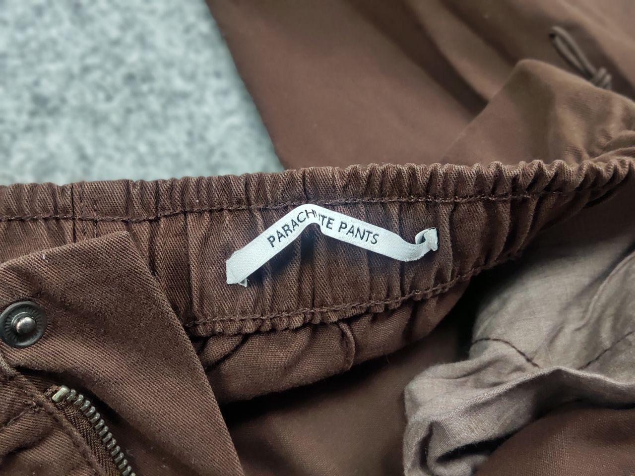 Japanese Brand Vintage Japanese Style Y2K Parachute Brown Baggy Pants Size US 30 / EU 46 - 13 Thumbnail