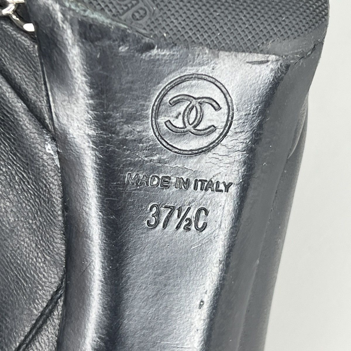 Chanel CHANEL Ankle Boots Heels Shoes Black Leather CC Logo Chain Size US 7.5 / IT 37.5 - 8 Thumbnail