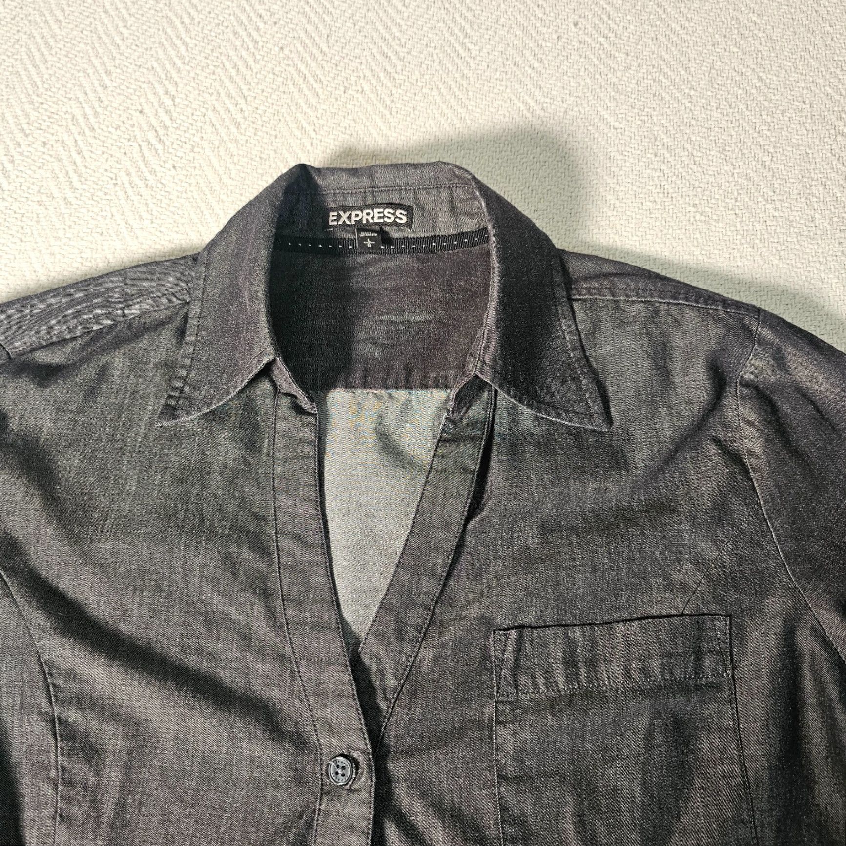 Express VINTAGE Express Women’s Black Cotton Button-Up Collared Shirt Long Sleeve Size L Business Formal Size L / US 10 / IT 46 - 2 Thumbnail